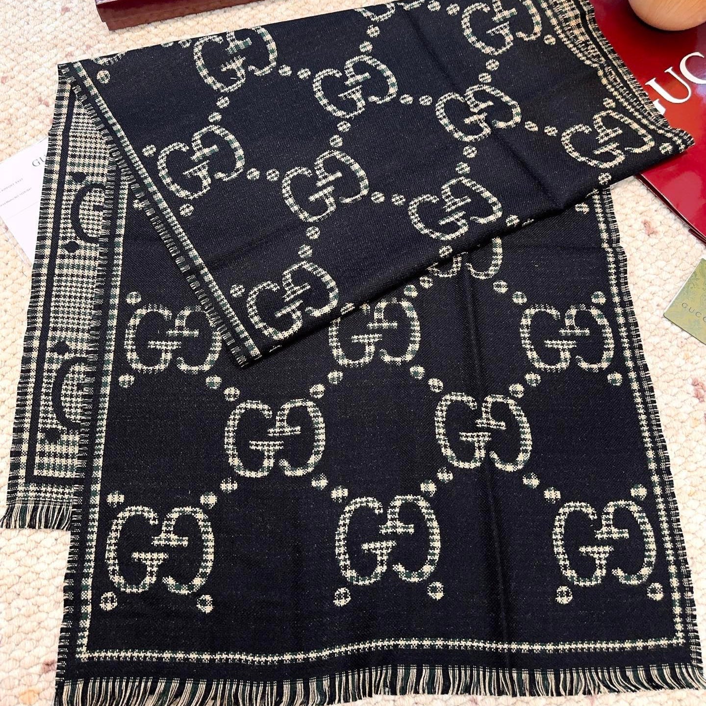 GG Classic 180CM Black  Wool 287937