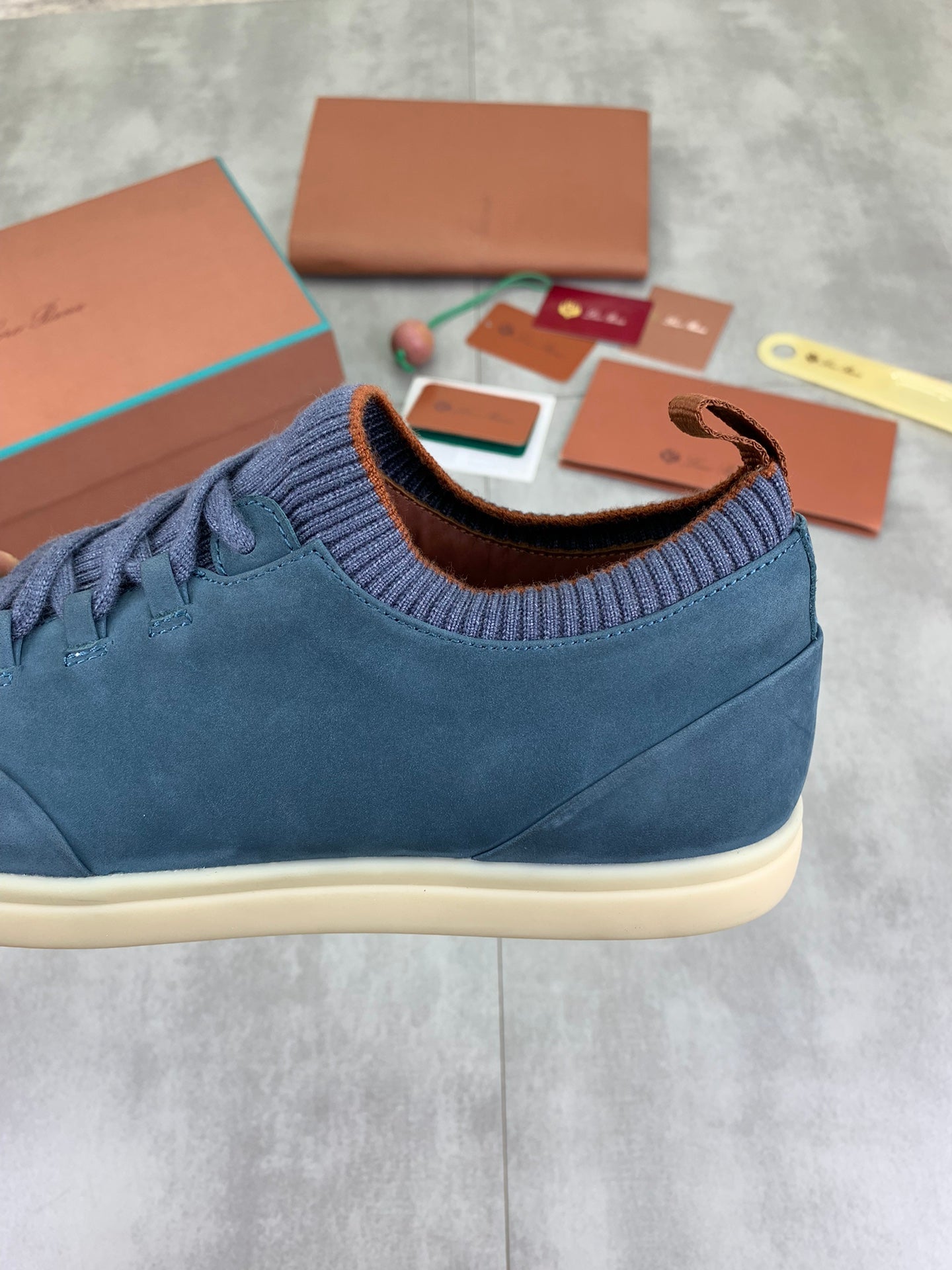 LP SOHO WALK TRAINERS IN SAPPHIRE SUEDE