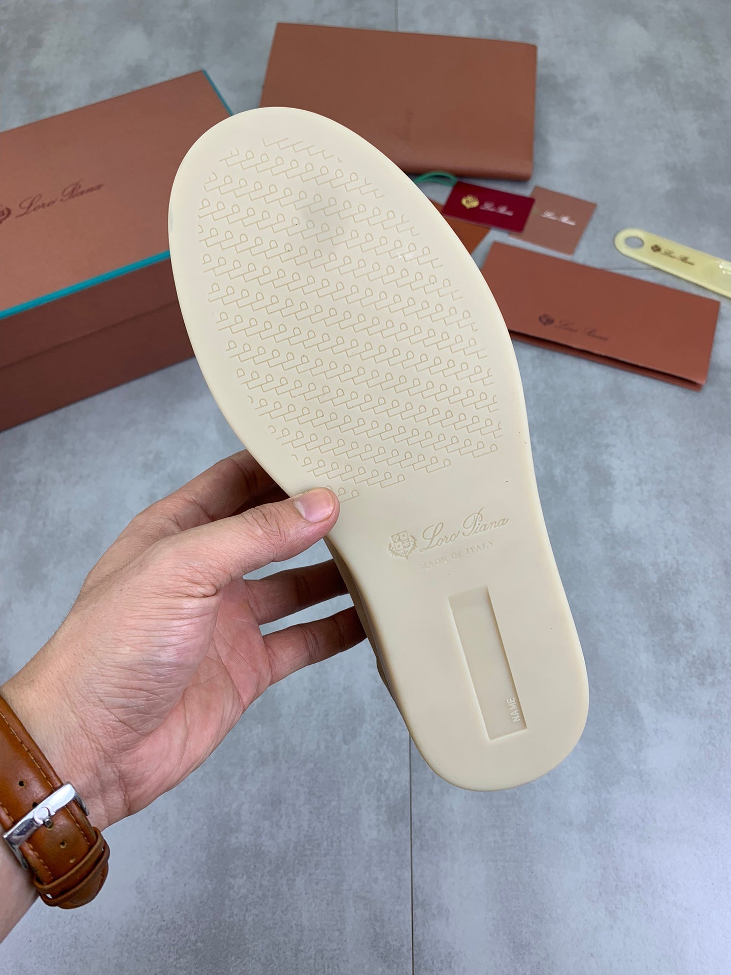 LP SOHO WALK TRAINERS IN WALNUT SUEDE