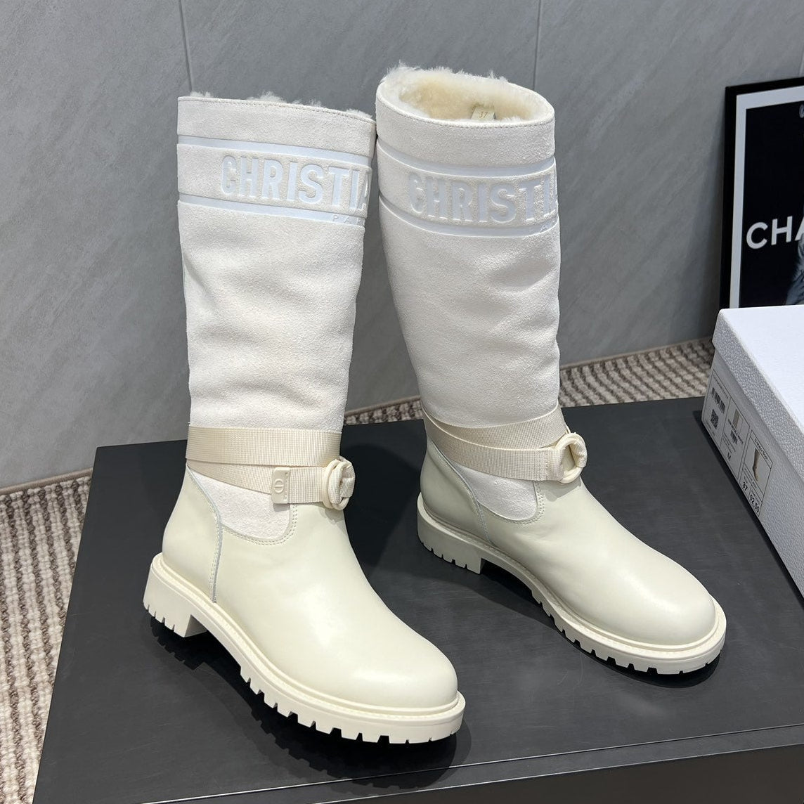 Dior 2025 Boot White Suede Cowhide Fur 502074