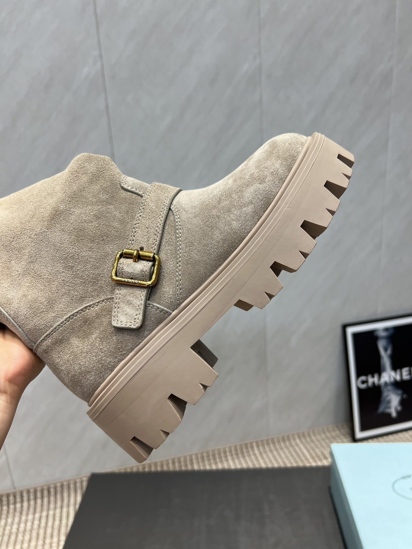 Prada 25 Boot Beige Suede 501670