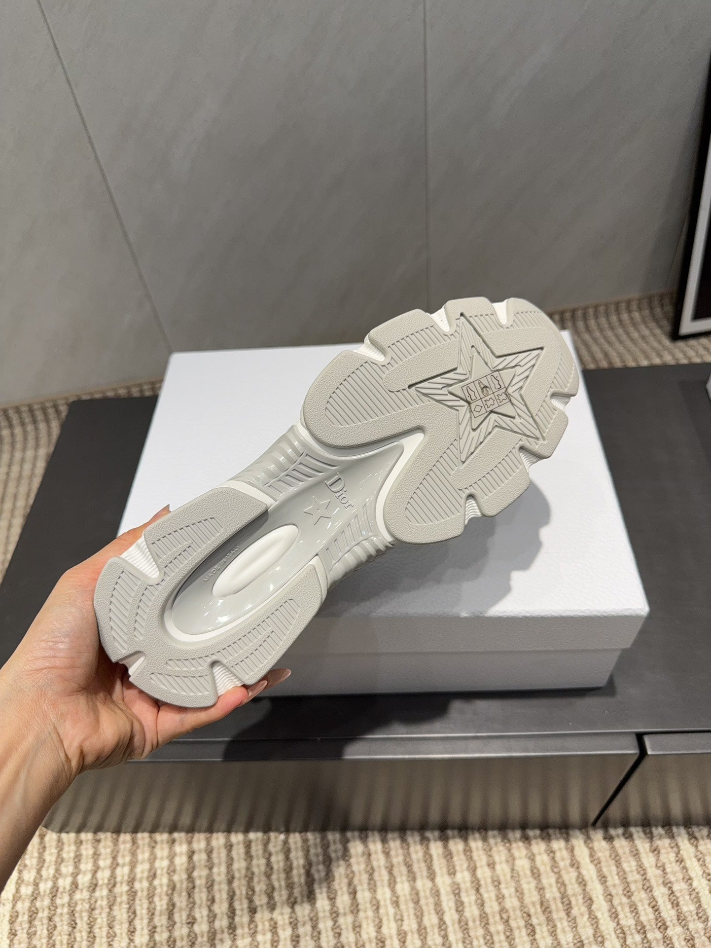 CD platform casual sneaker white sliver wool suede mesh 539676