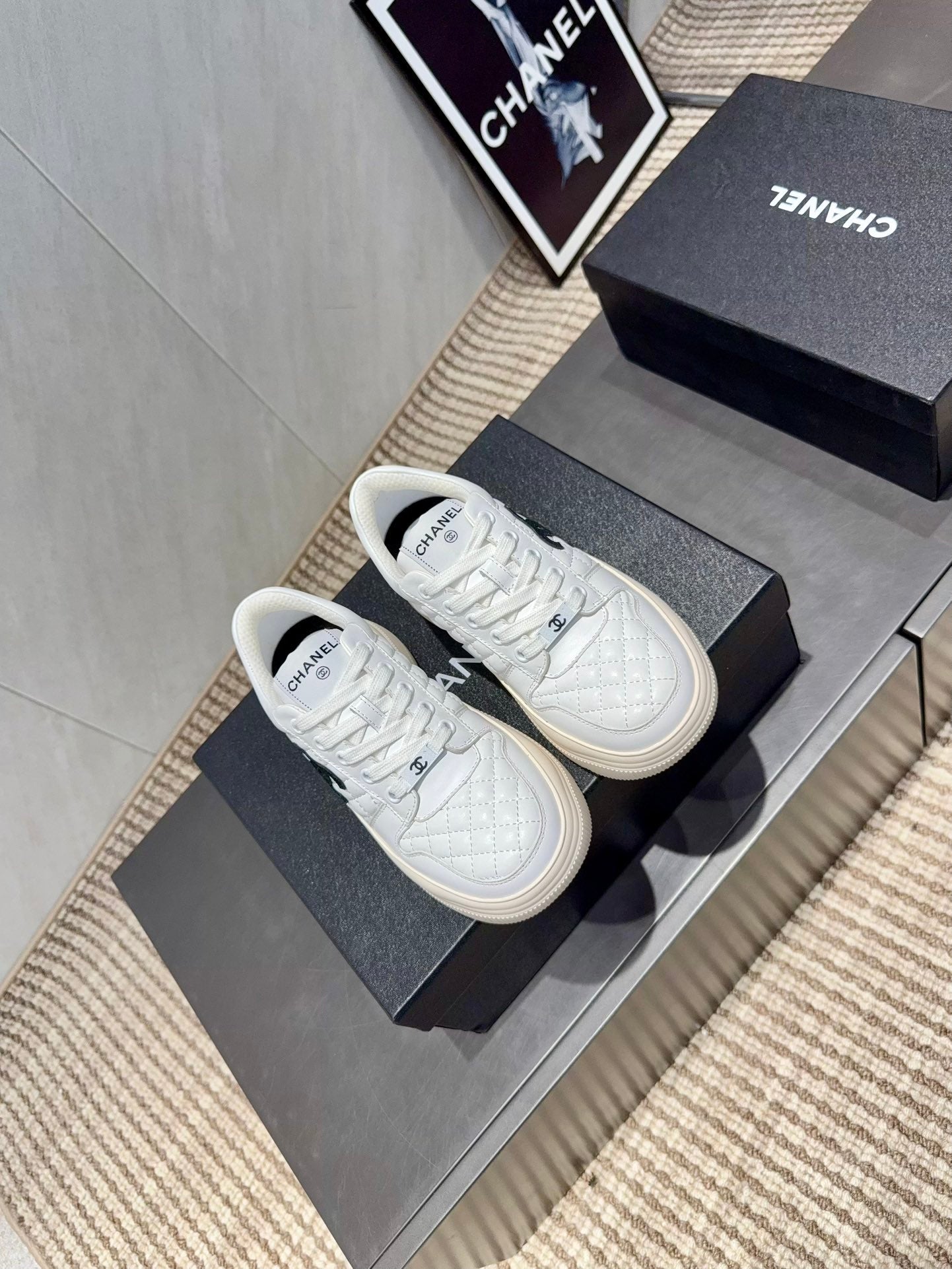 Chanel 25 Sneaker White Cowhide 540334