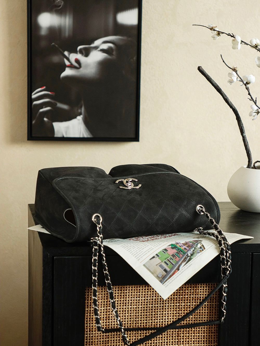 Chanel 25 Classic Single Flap Bag 35cm Black Leather 323477