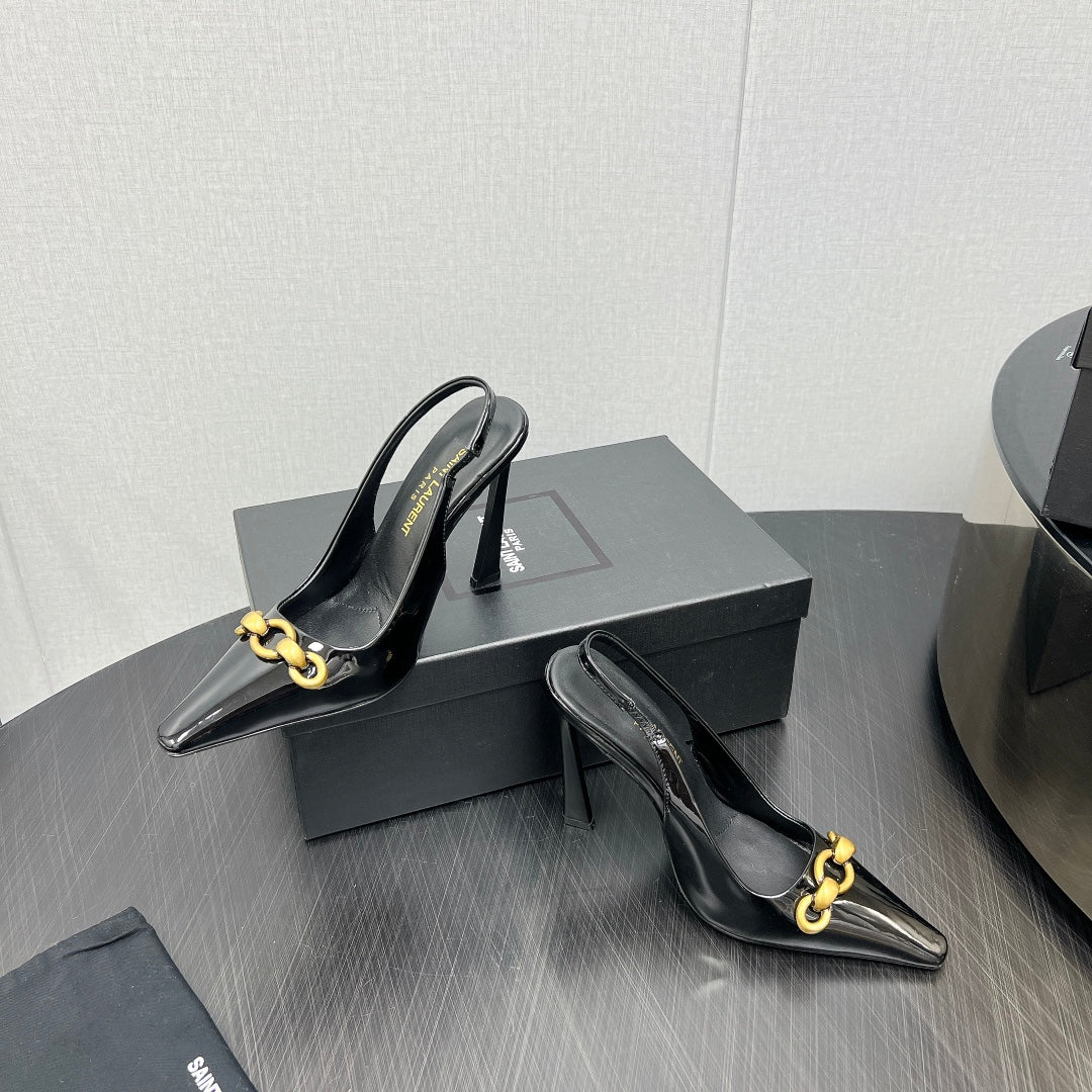GOLD CHAIN ATTACHED HIGH SLINGBACK IN BLACK GLOSSY CALFSKIN