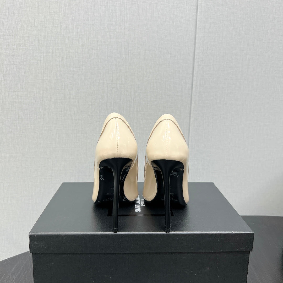 D'ORSAY PUMPS IN CREAM GLOSSY CALFSKIN
