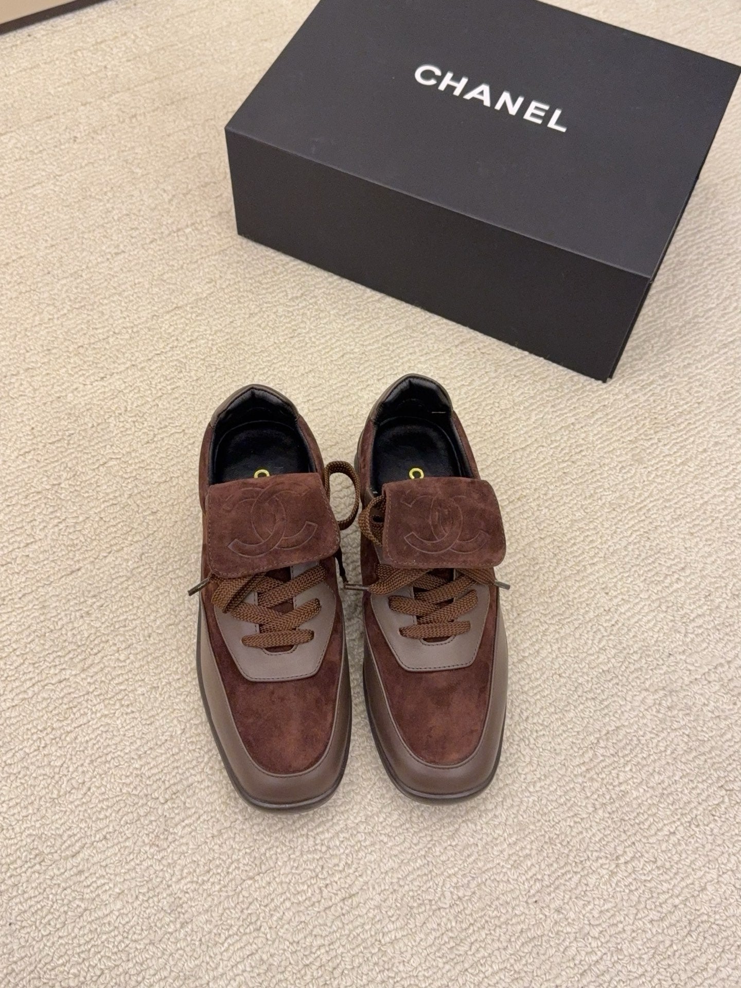 CC 26 Sneaker Brown Suede 589089