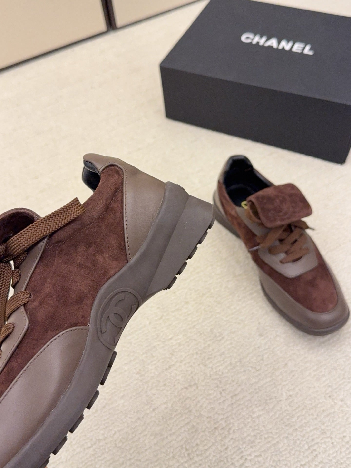 CC 26 Sneaker Brown Suede 589089