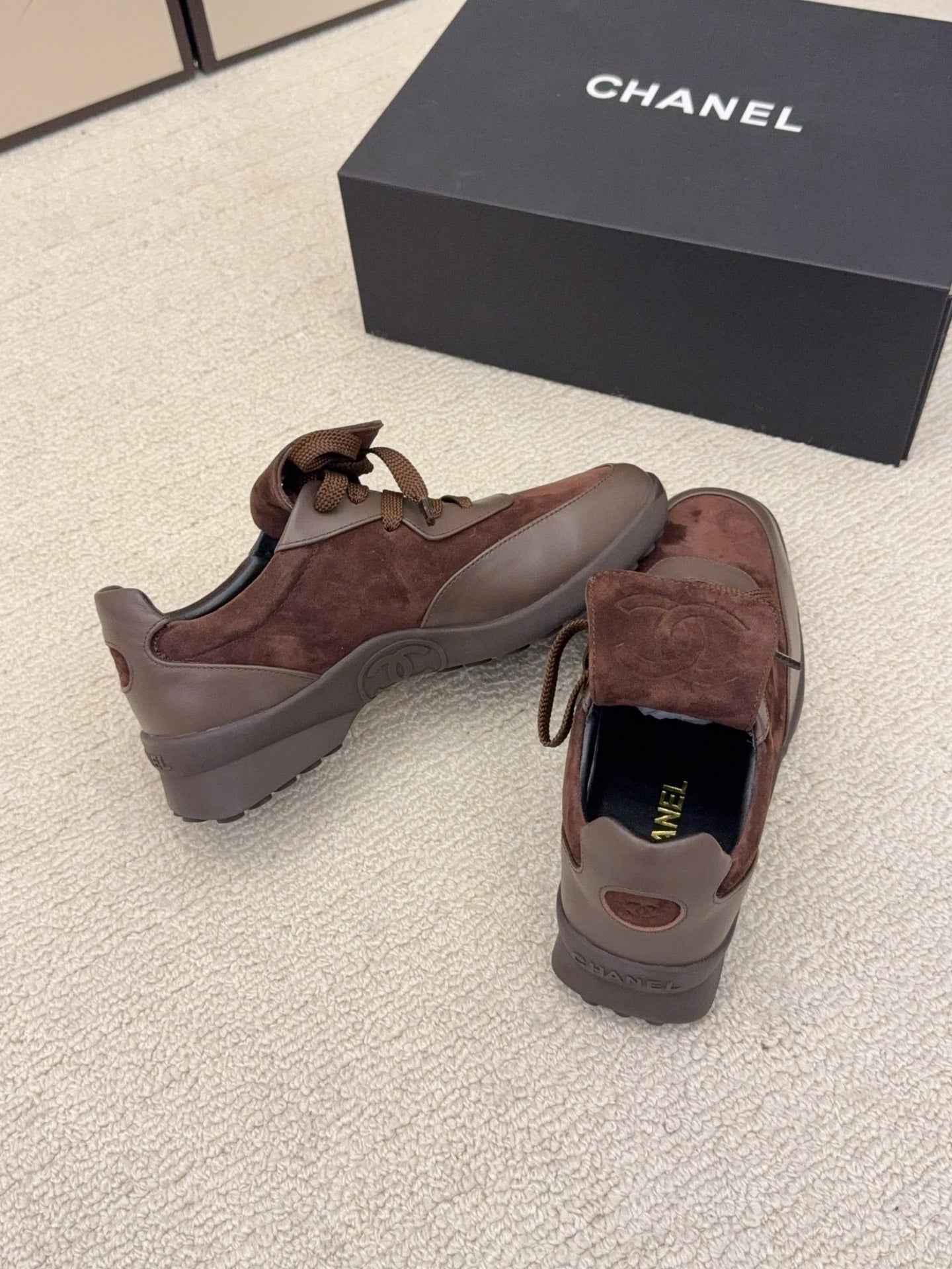 CC 26 Sneaker Brown Suede 589089