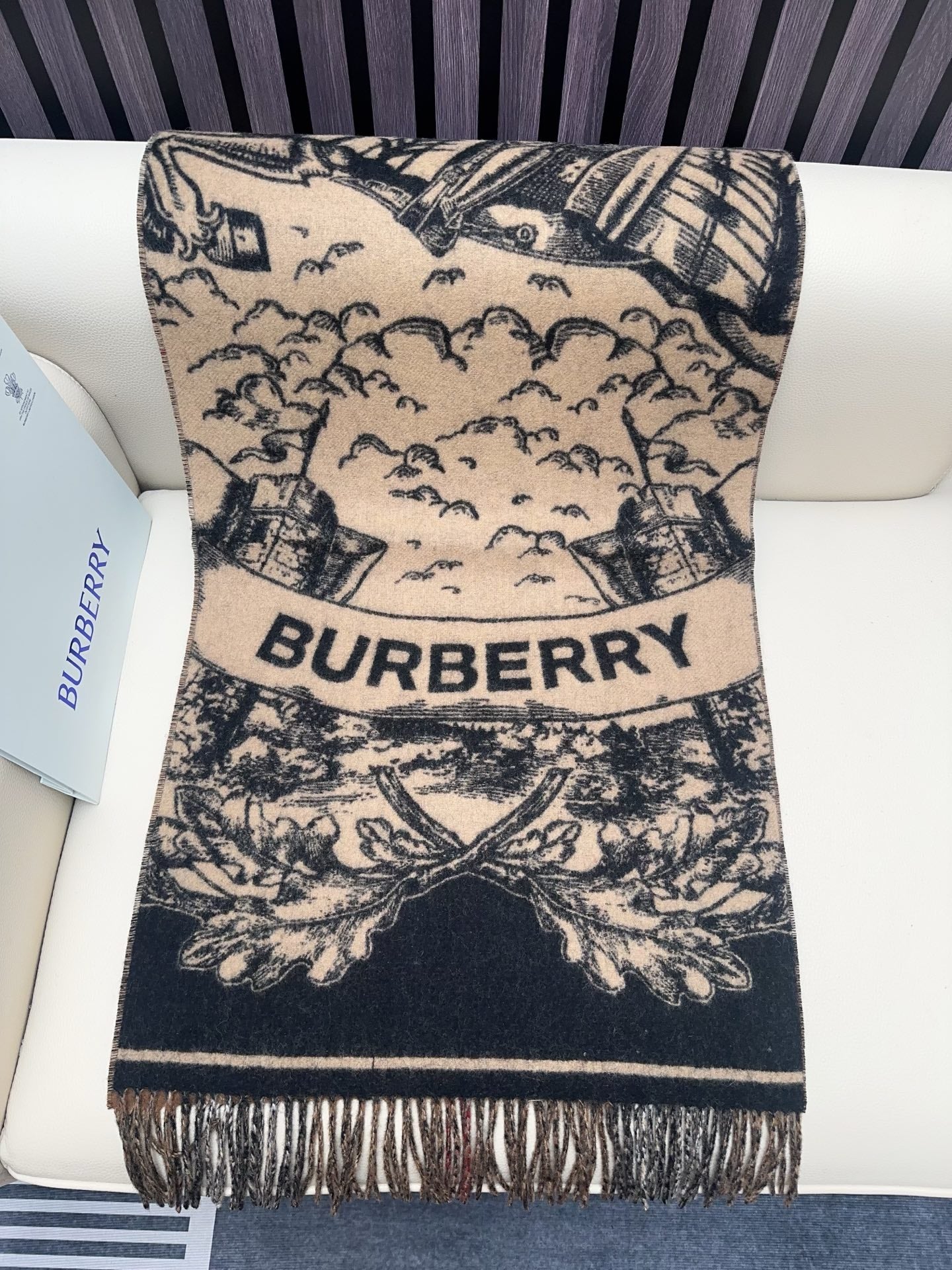 BBR Masterpiece 200CM Dark Beige Black Cashmere 293288