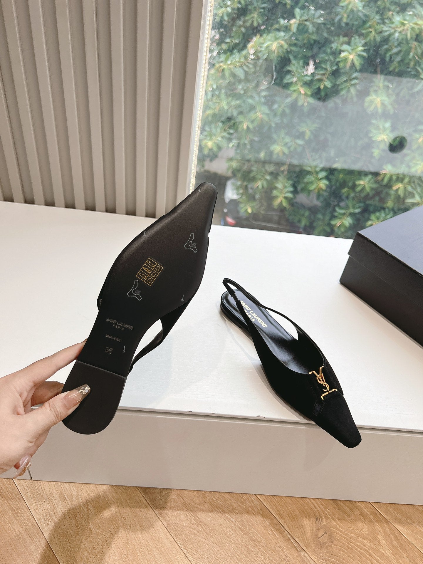 SL BABYLONE SLINGBACK FLAT BLACK SATIN