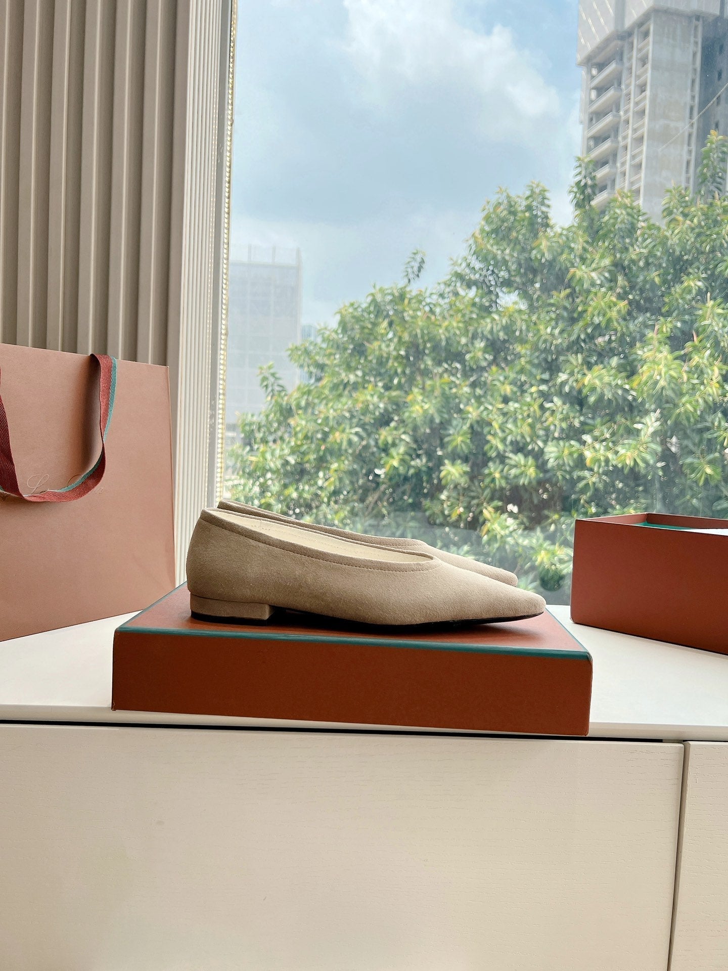 rebecca ballerina flat cream suede