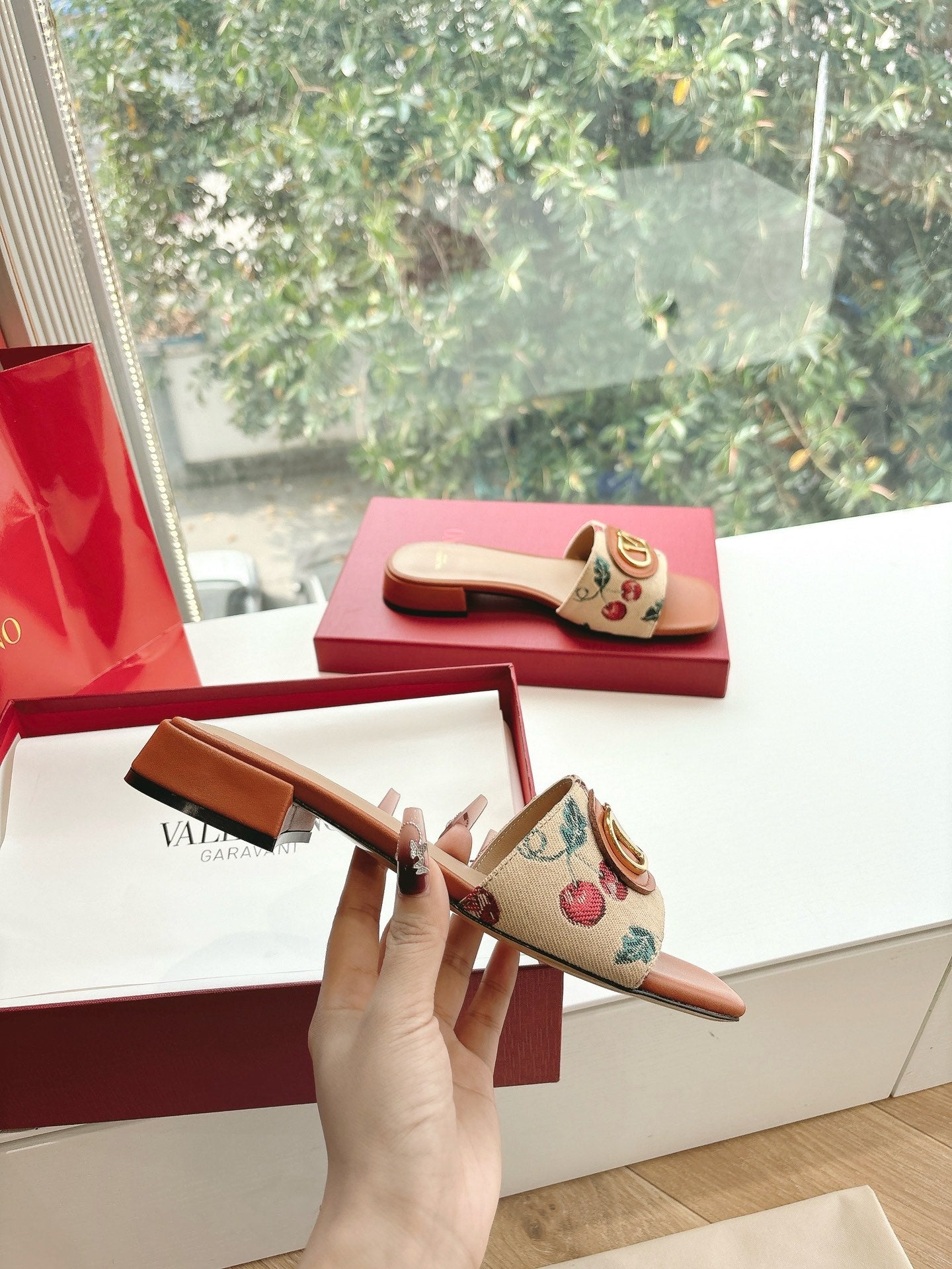 VT 2025 Cherryfic Leather Trimmed Slides Orange Sheepskin 286494