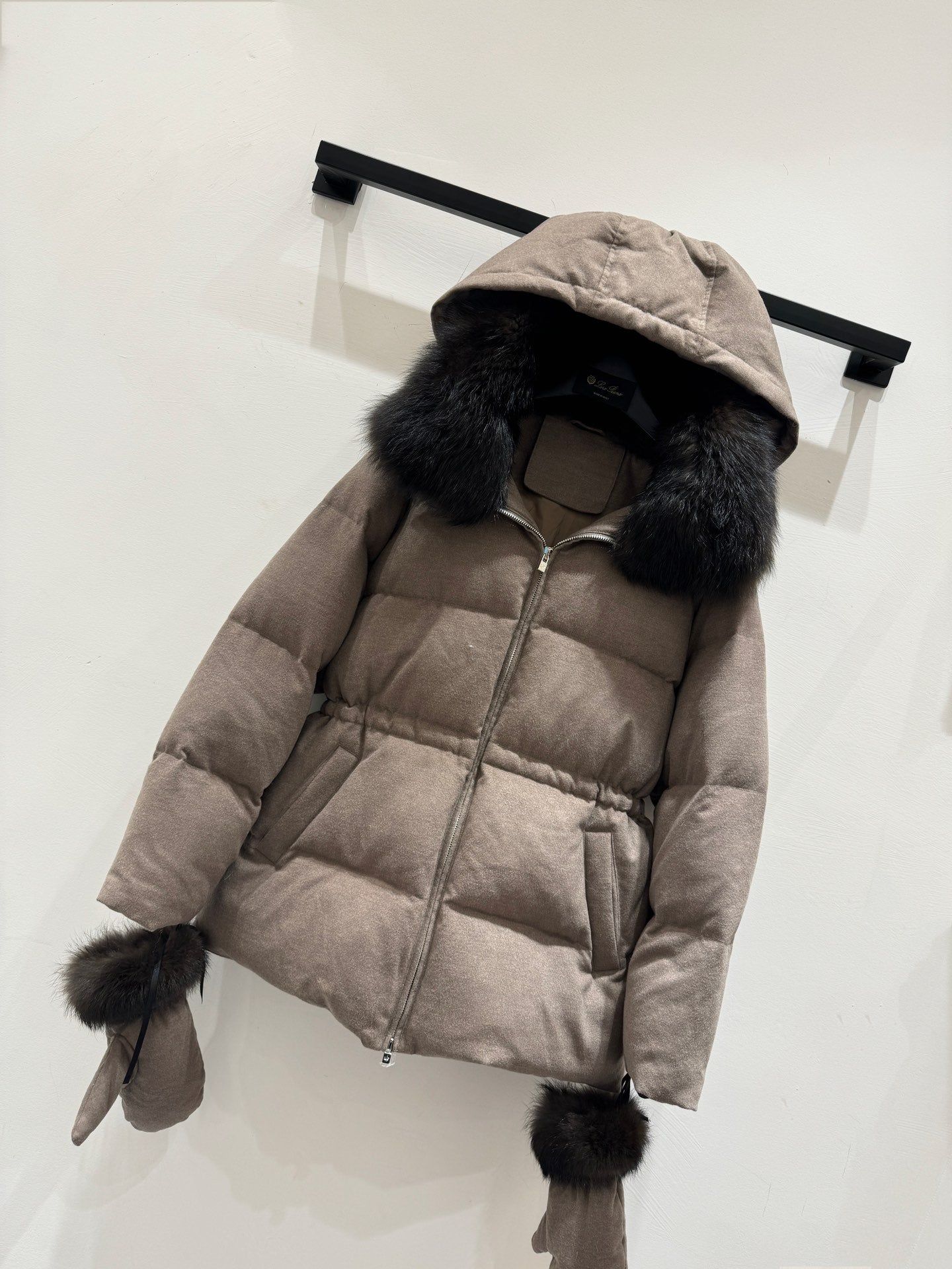 LP 25 Jacket With Gloves Taupe mix Black Wool Cashmere 310256