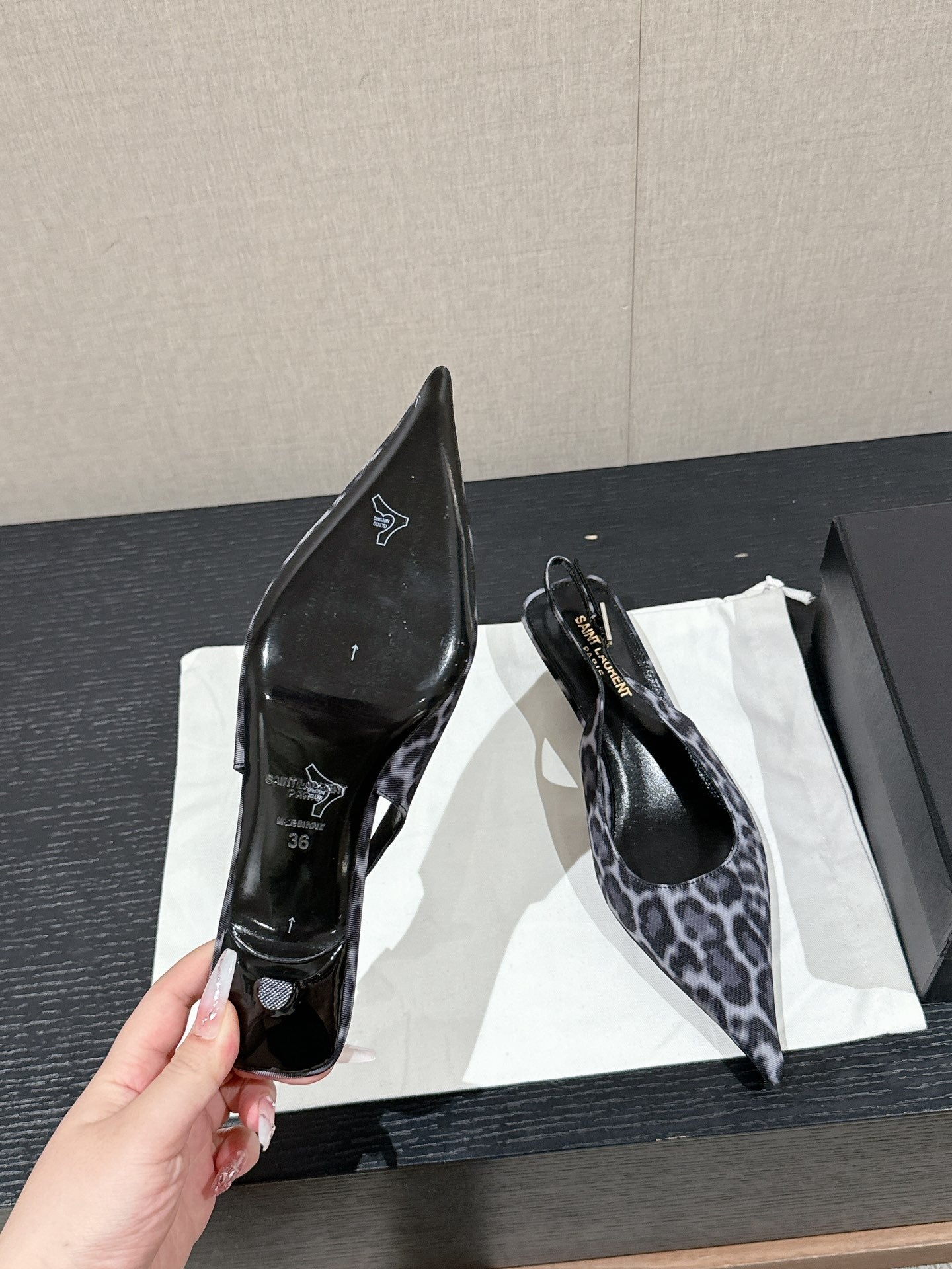 SL CHERISH LEOPARD SLINGBACK BLACK-WHITE CANVAS