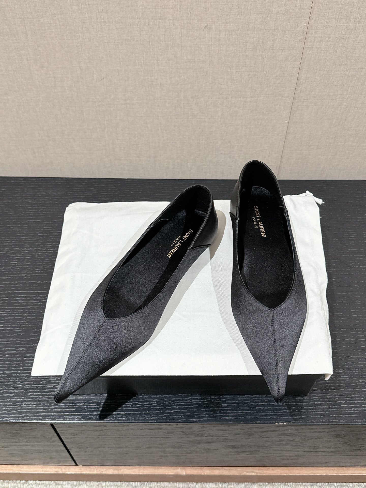 SL NOUR POINTED TOE BALLET BLACK SATIN