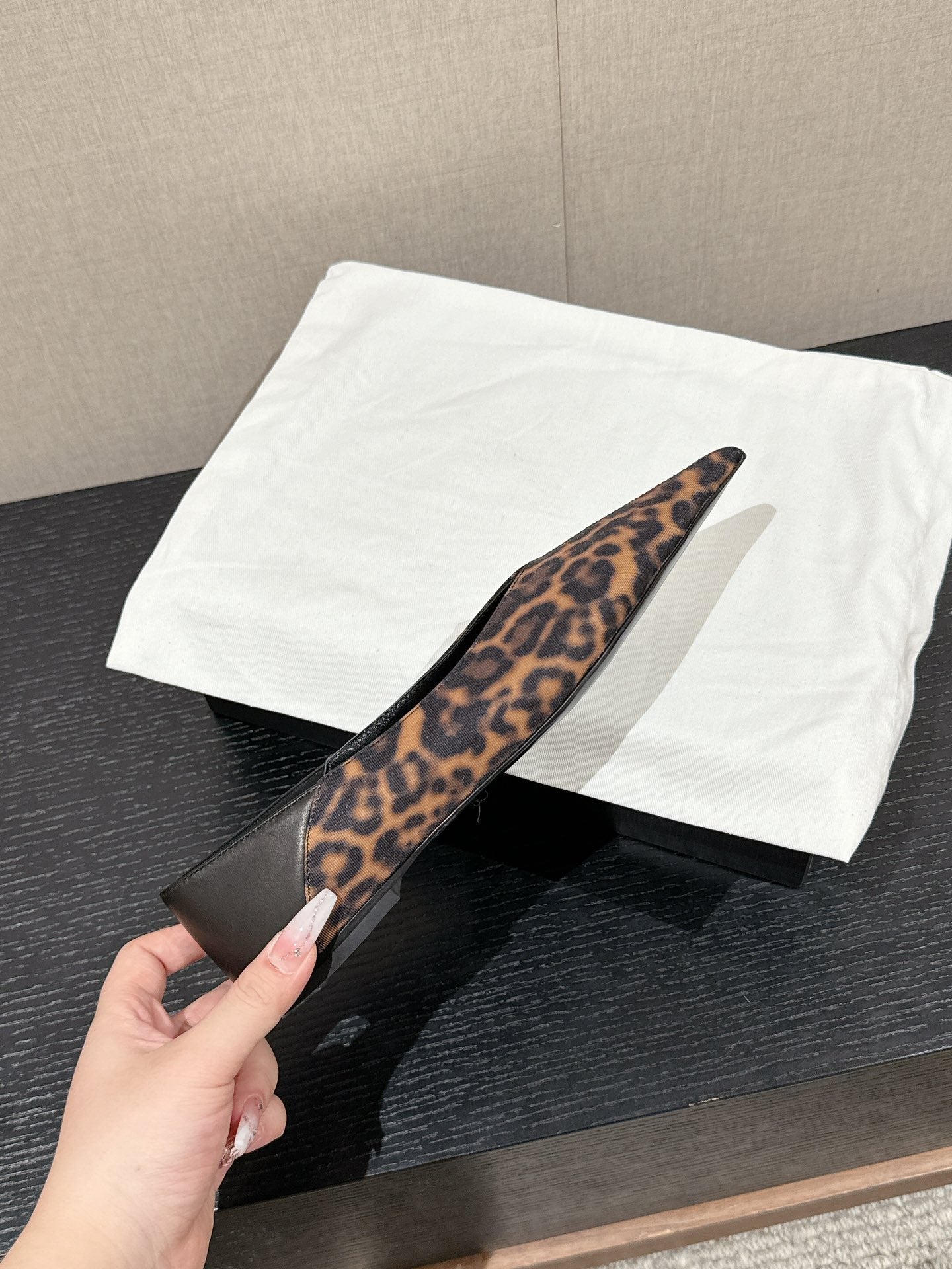 SL NOUR LEOPARD POINTED TOE BALLET AMBER CANVAS