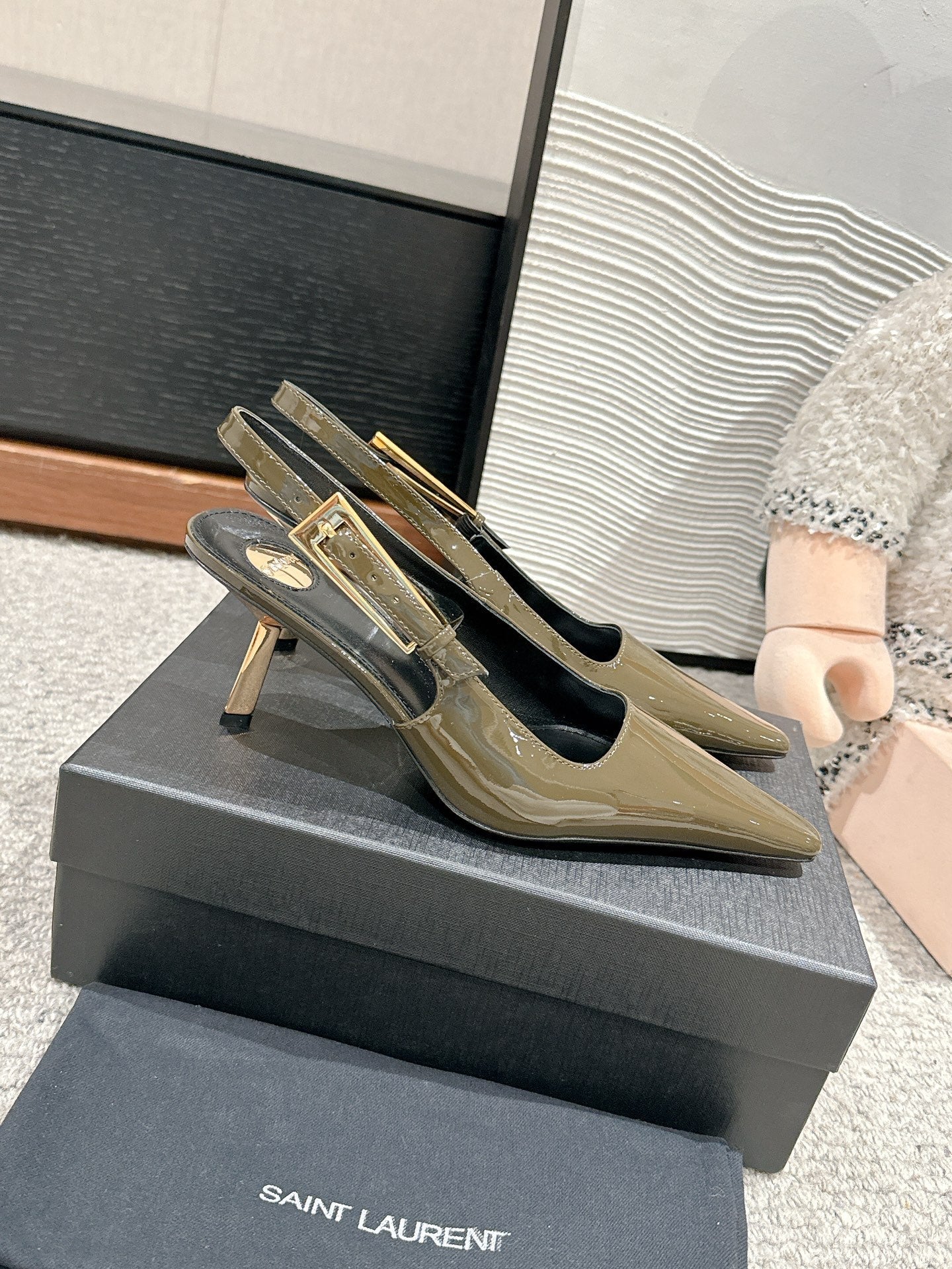 LEE SLINGBACK MID PUMPS IN ARMY GREEN SHINY CALFSKIN