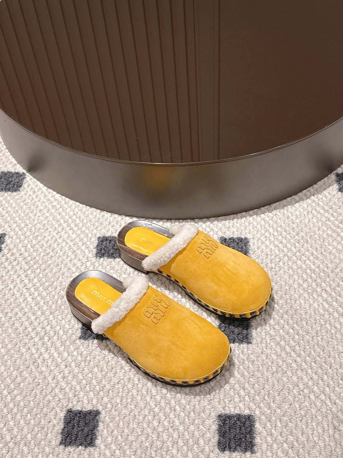 Miumiu 25 Shearling-trimmed Slipper Yellow Suede Wool 547577