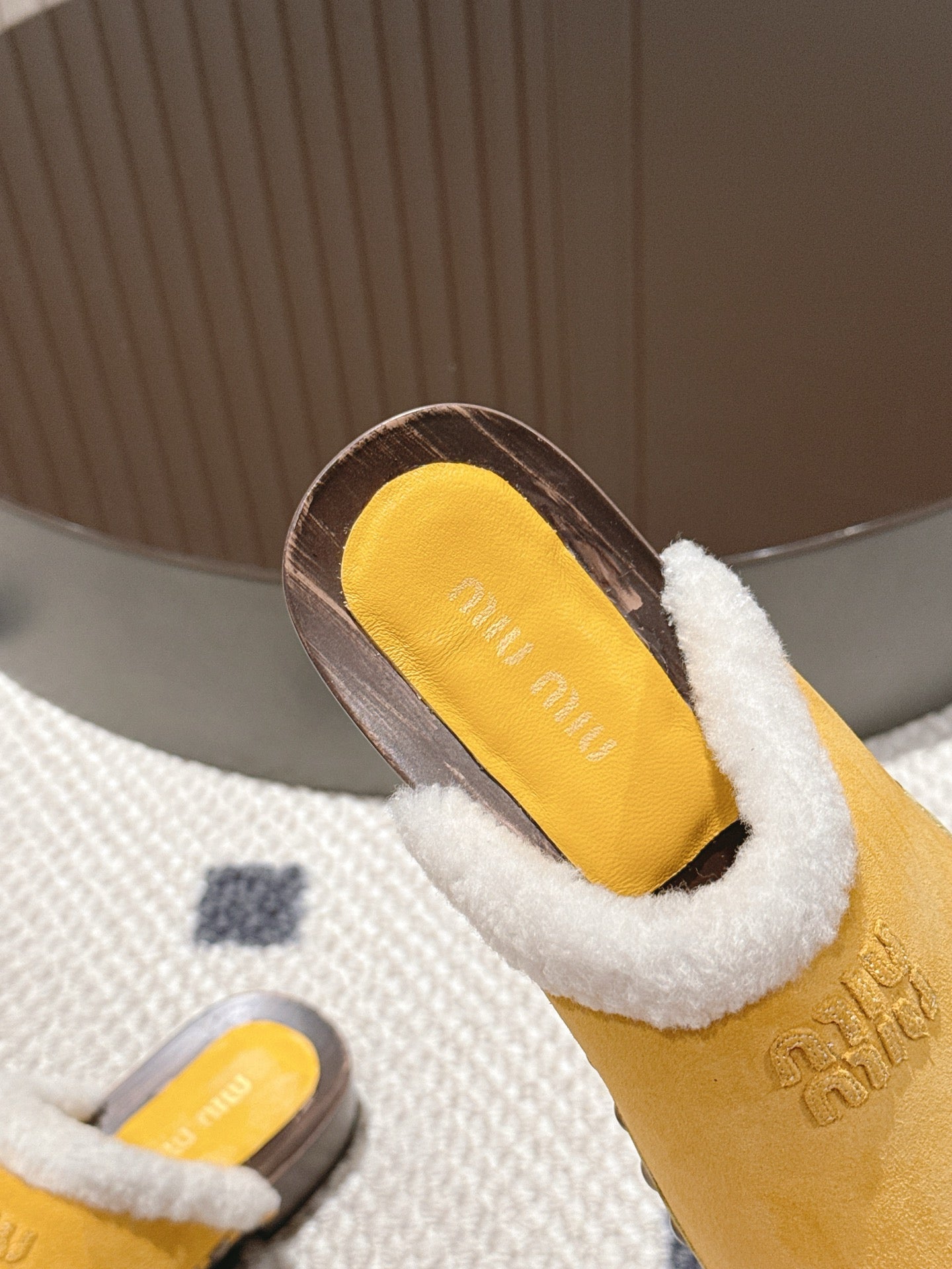 Miumiu 25 Shearling-trimmed Slipper Yellow Suede Wool 547577