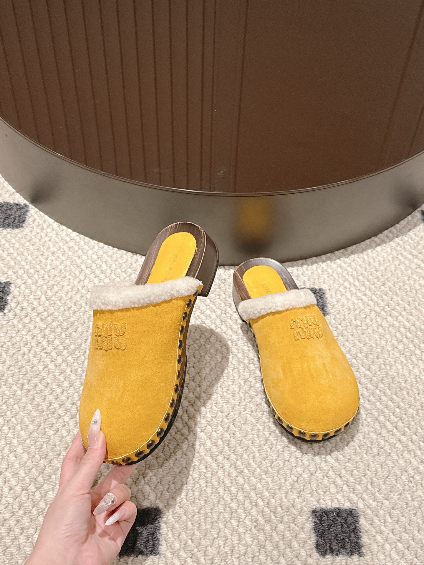 Miumiu 25 Shearling-trimmed Slipper Yellow Suede Wool 547577