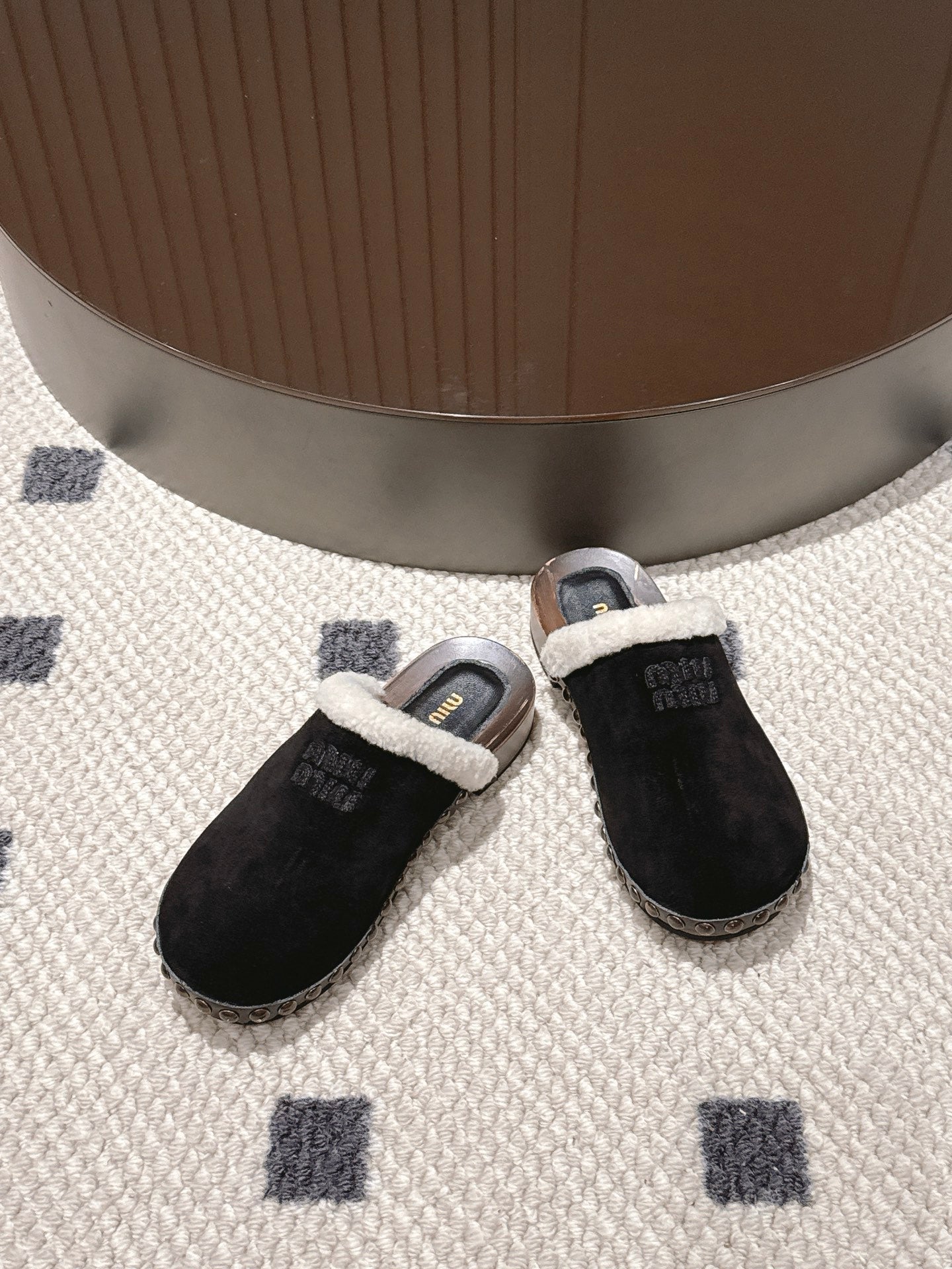 Miumiu 25 Shearling-trimmed Slipper Black Suede Wool 547578