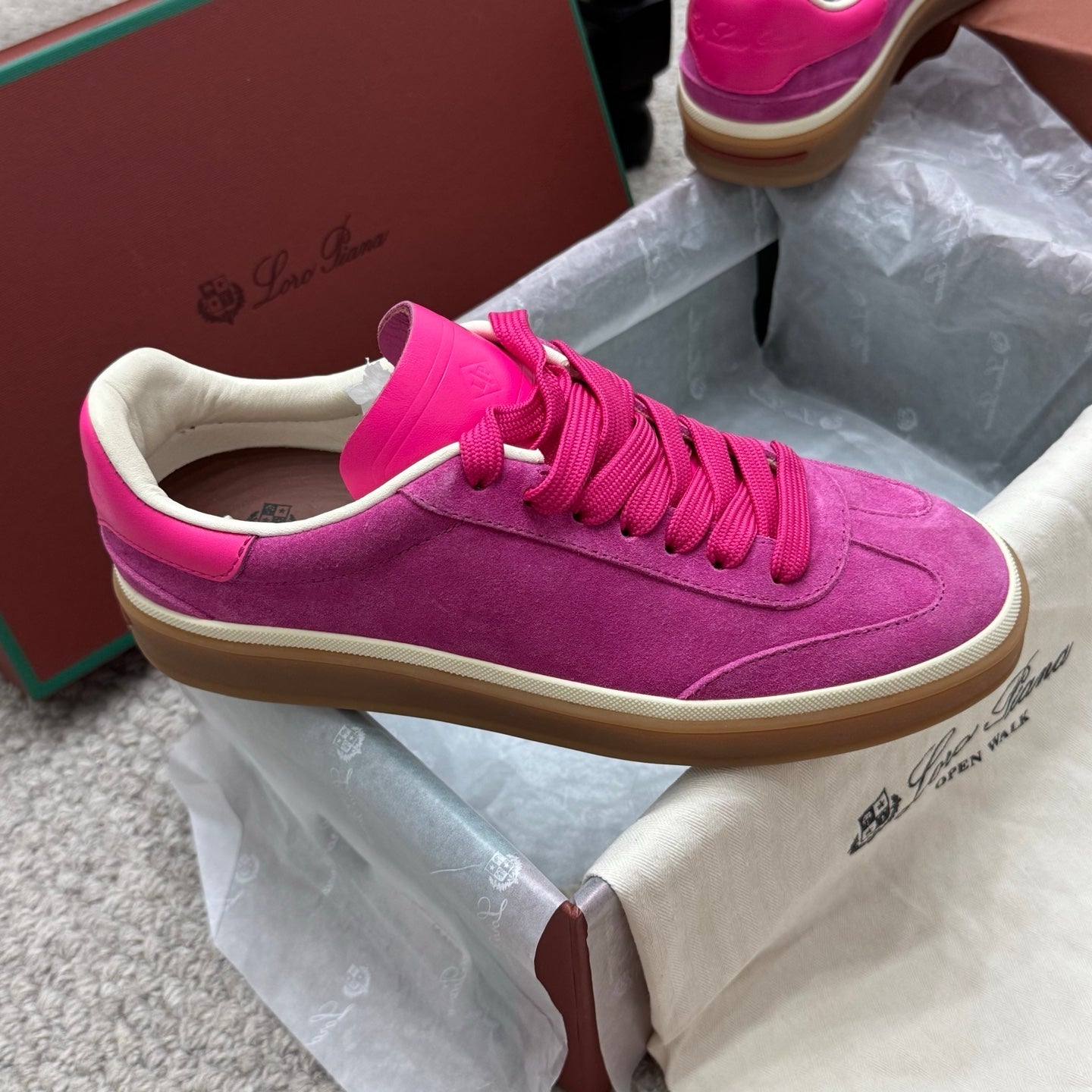 LP sneaker unisex style hot pink sheepskin mix suede 384719