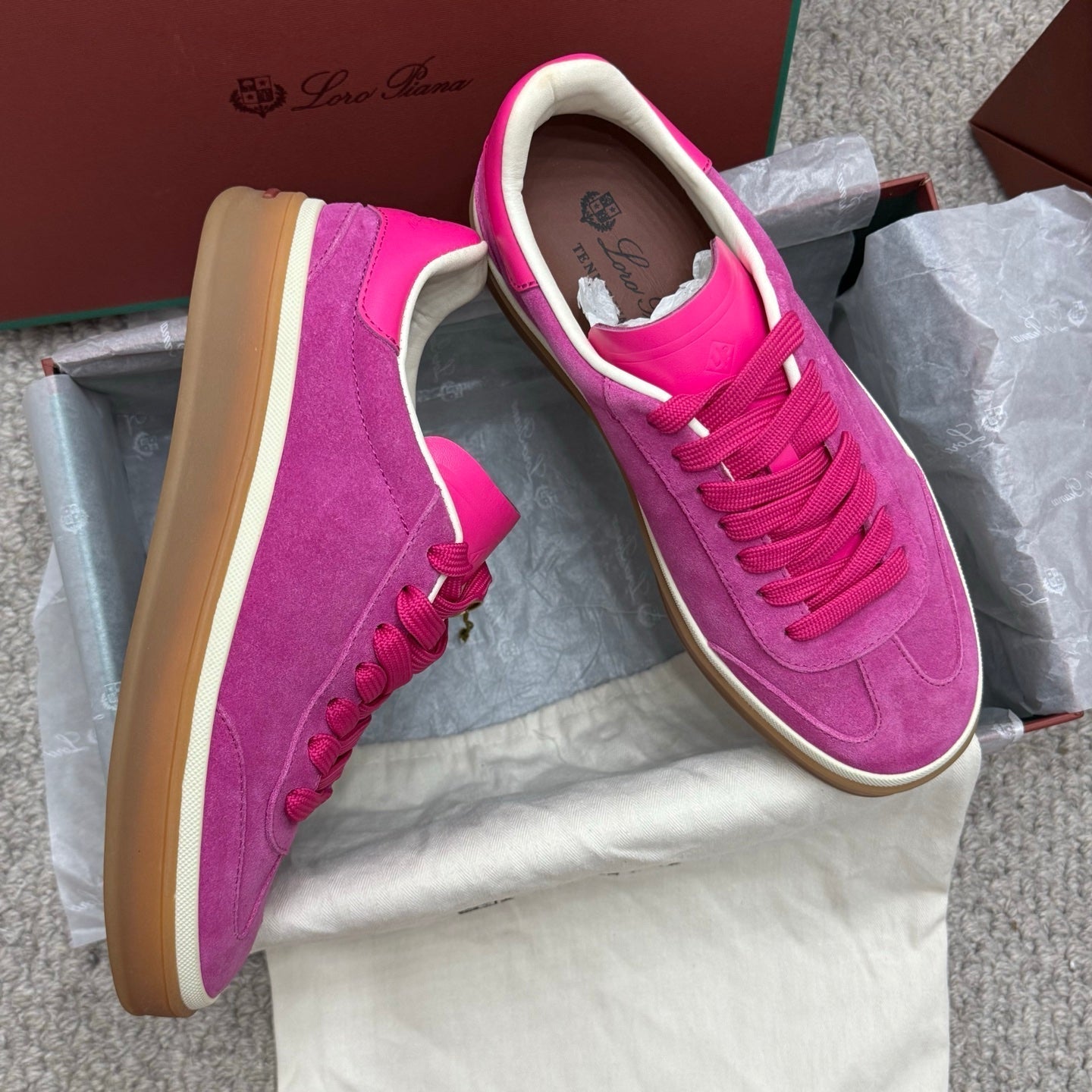LP sneaker unisex style hot pink sheepskin mix suede 384719