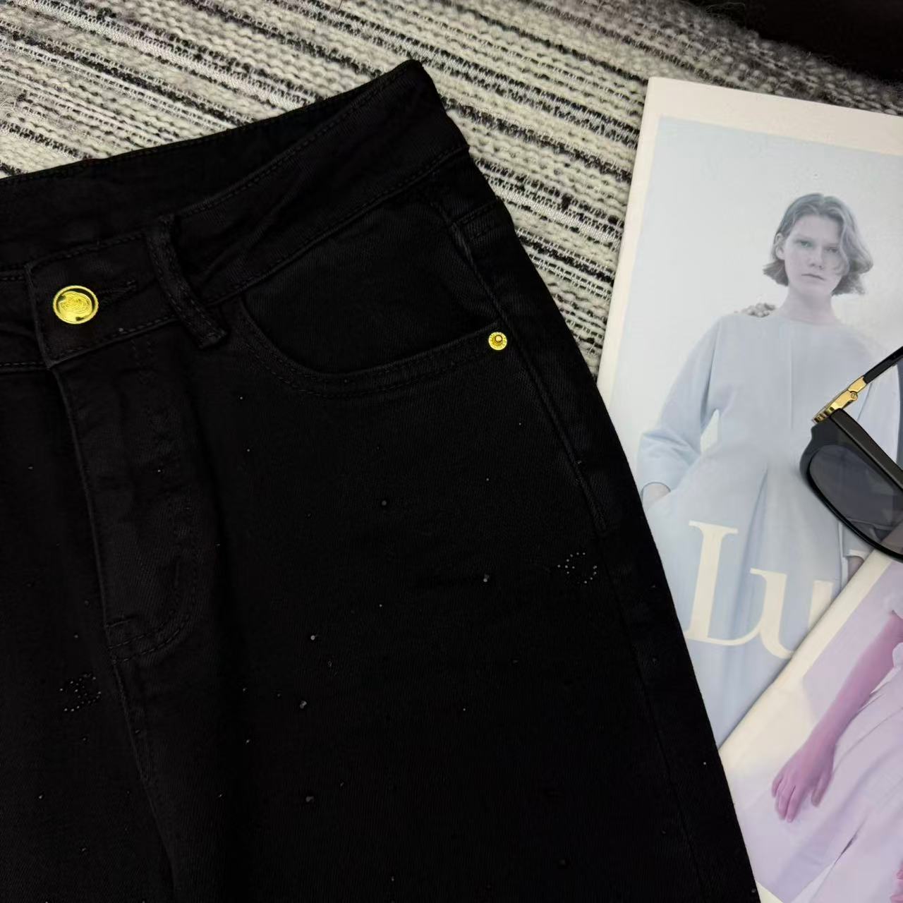 Chanel 2025 Rhinestone Flared Jeans Black Cotton 319004