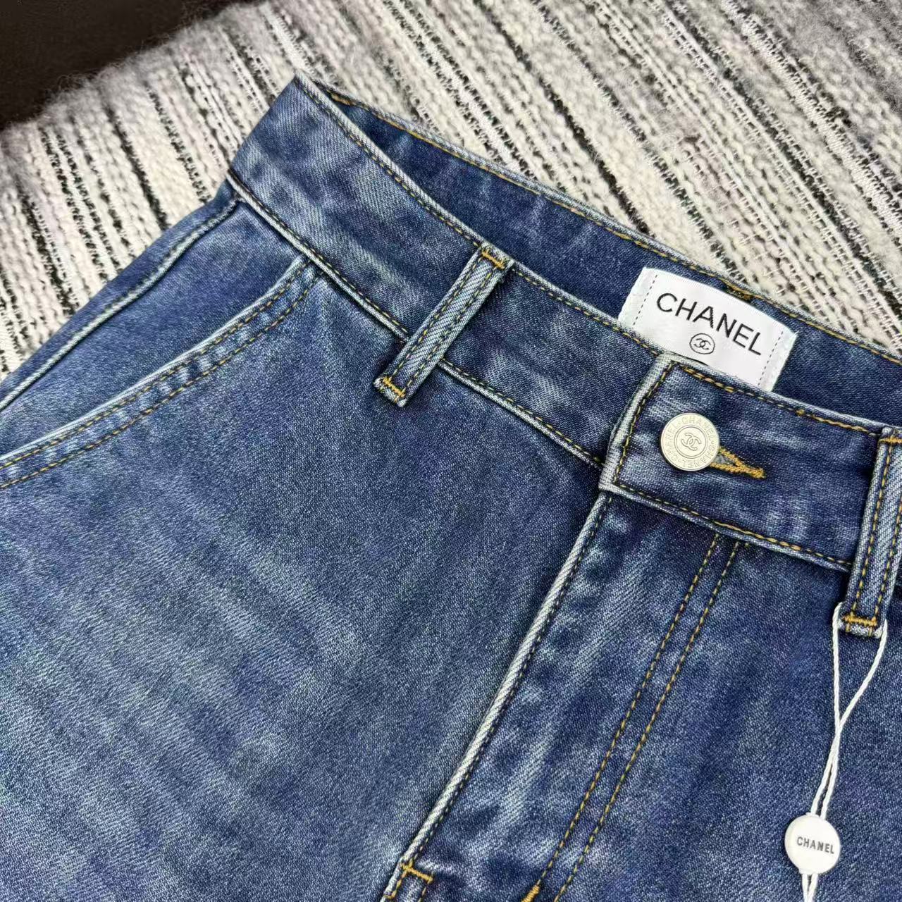 Chanel 2025 Double C Logo Beaded Straight-leg Jeans Blue Cotton 319001