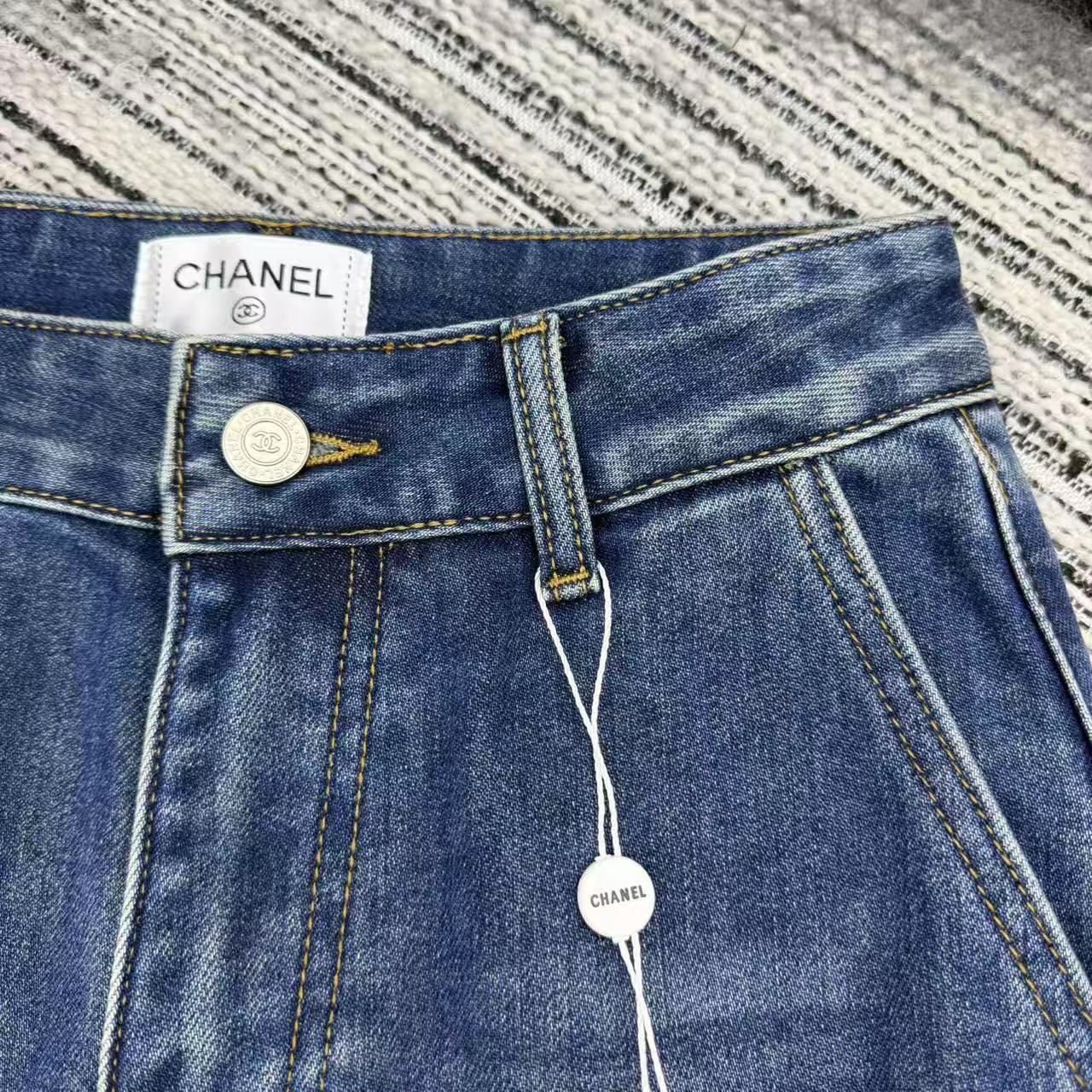 Chanel 2025 Double C Logo Beaded Straight-leg Jeans Blue Cotton 319001