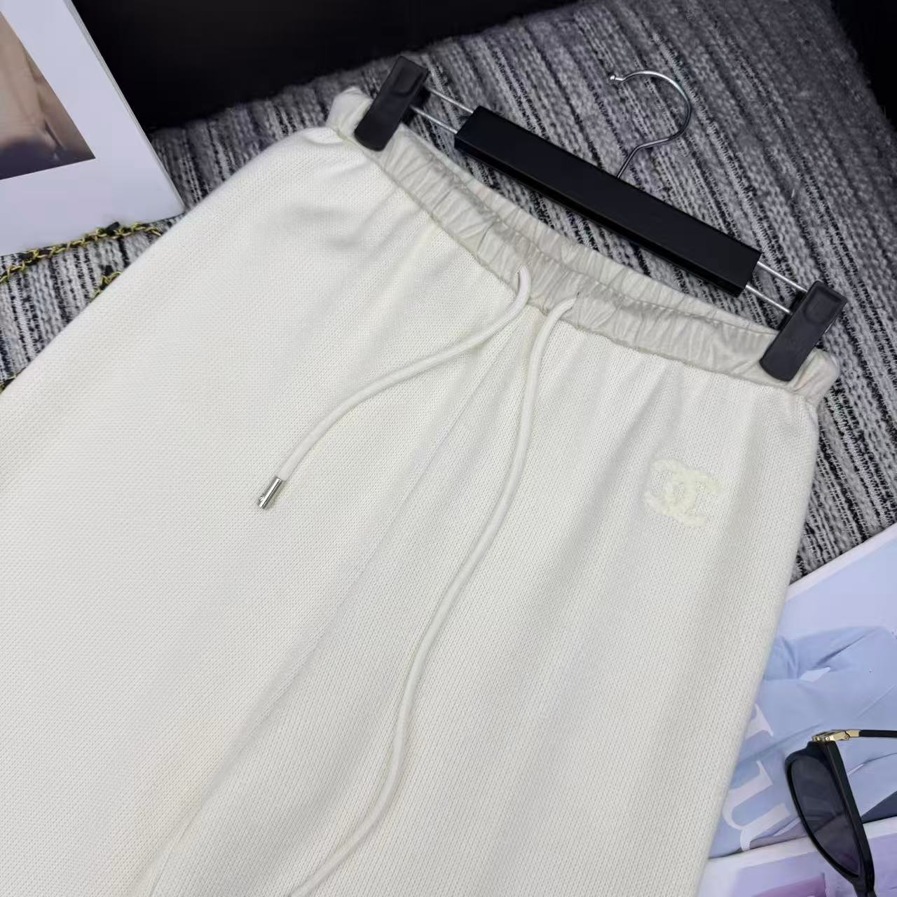 Chanel 2025 Pant White Wool 318974