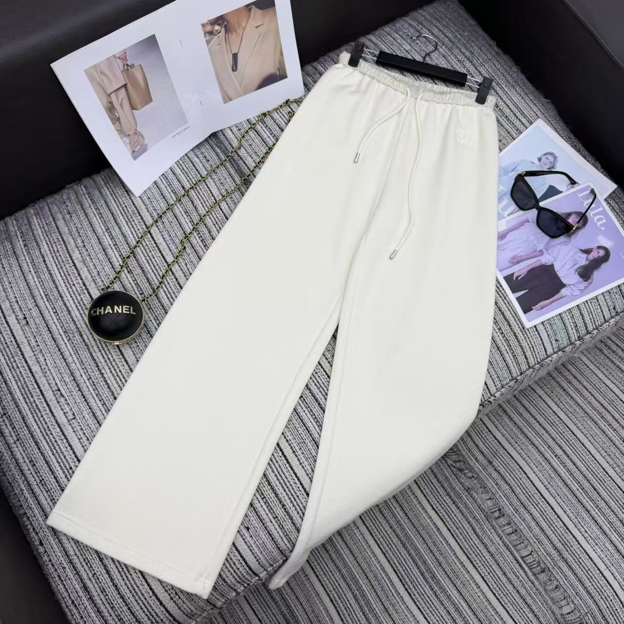 Chanel 2025 Pant White Wool 318974