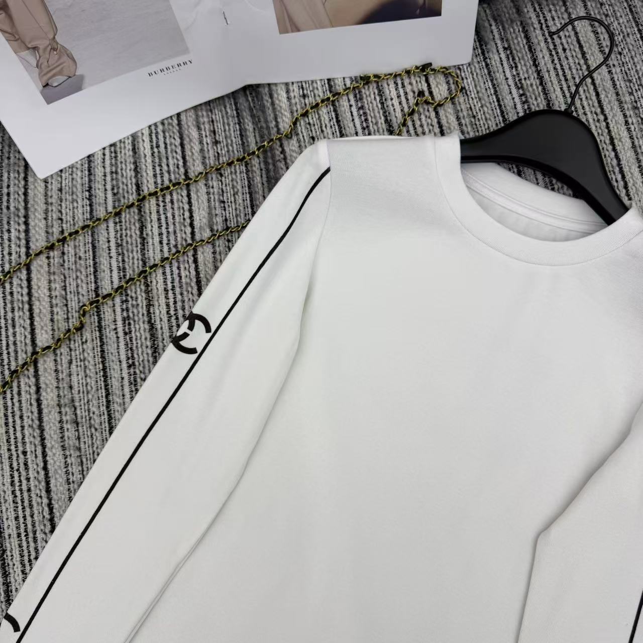 Chanel 2025 Long-sleeved Top White Cotton 318955