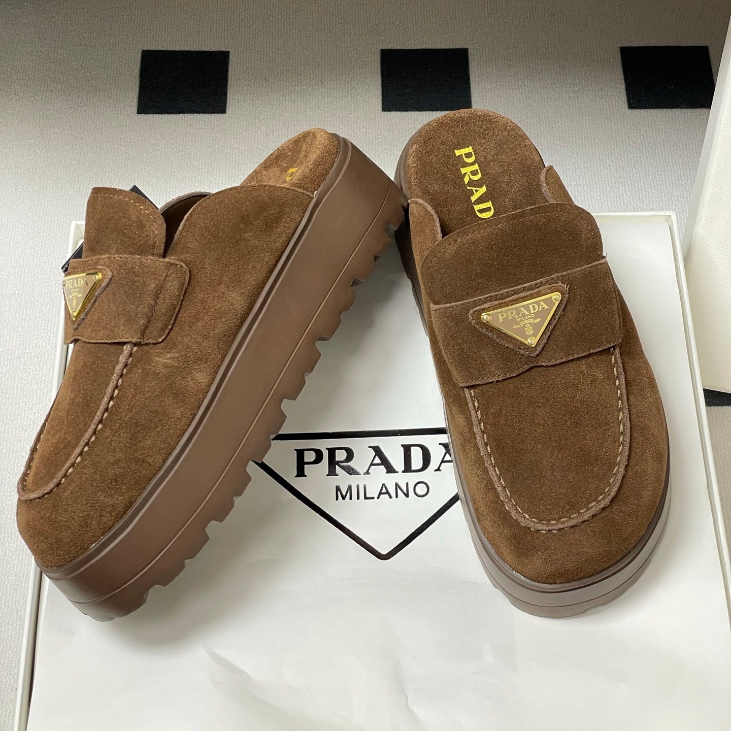Prada 25 Mule Brown Cowhide Suede 247793