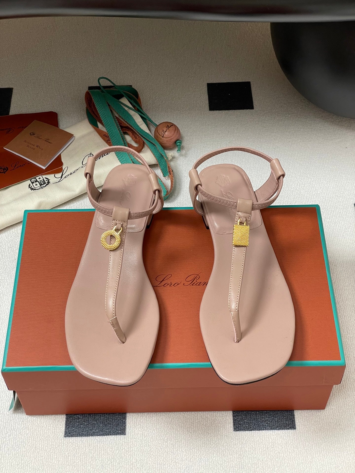 LP Mindil Infra Sandal Light Pink Sheepskin 312164