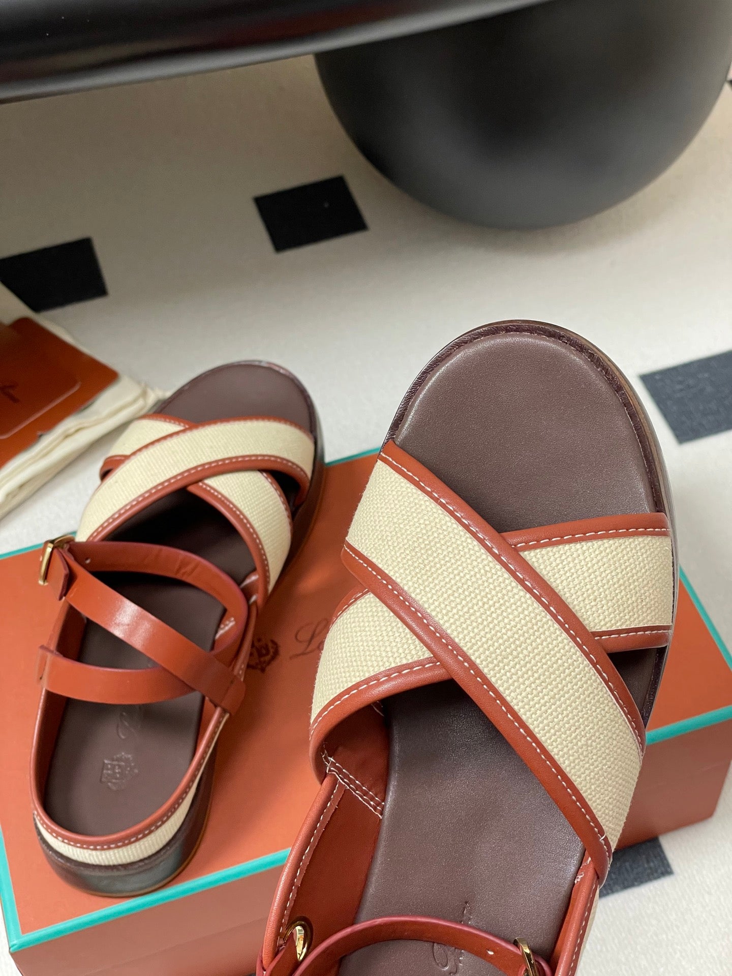 LP  Sandal Beige Orange Brown Cowhide 312167