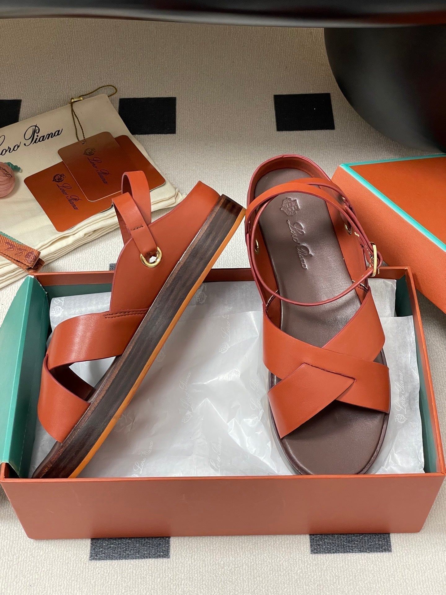 LP  Sandal Orange Brown Cowhide 312169