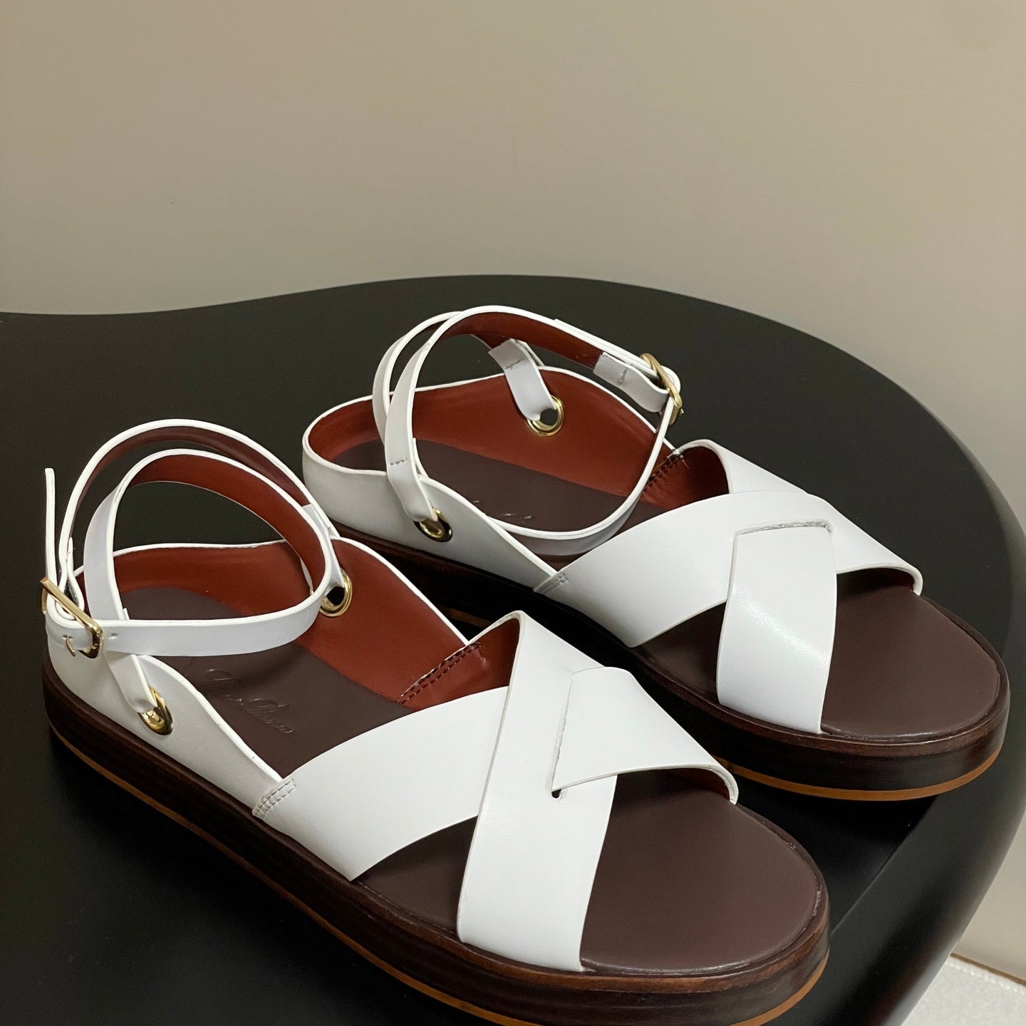 LP  Sandal White Brown Cowhide 312171