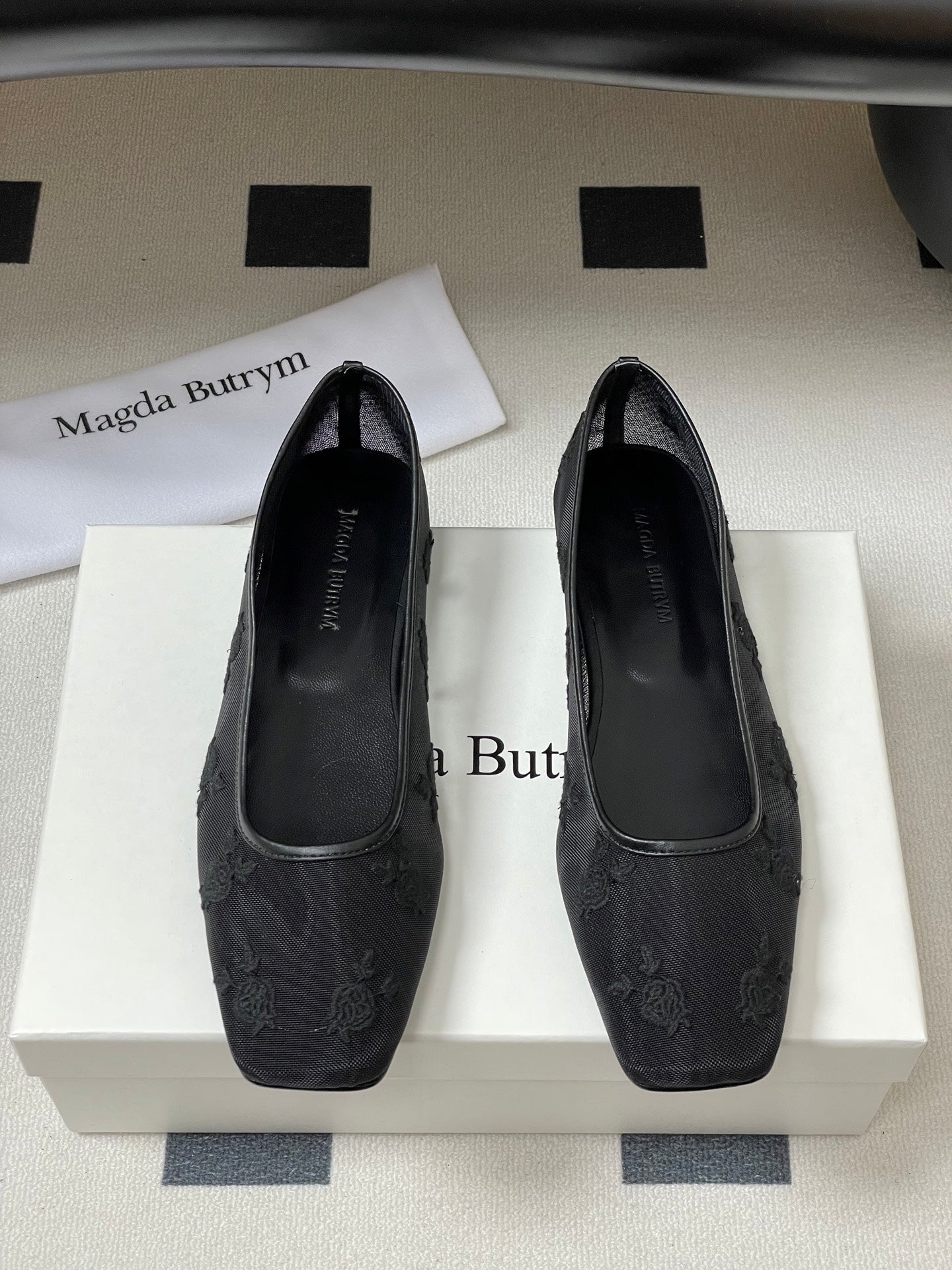 Manolo 25 Ballet Flats Black Mesh Fabric 319742