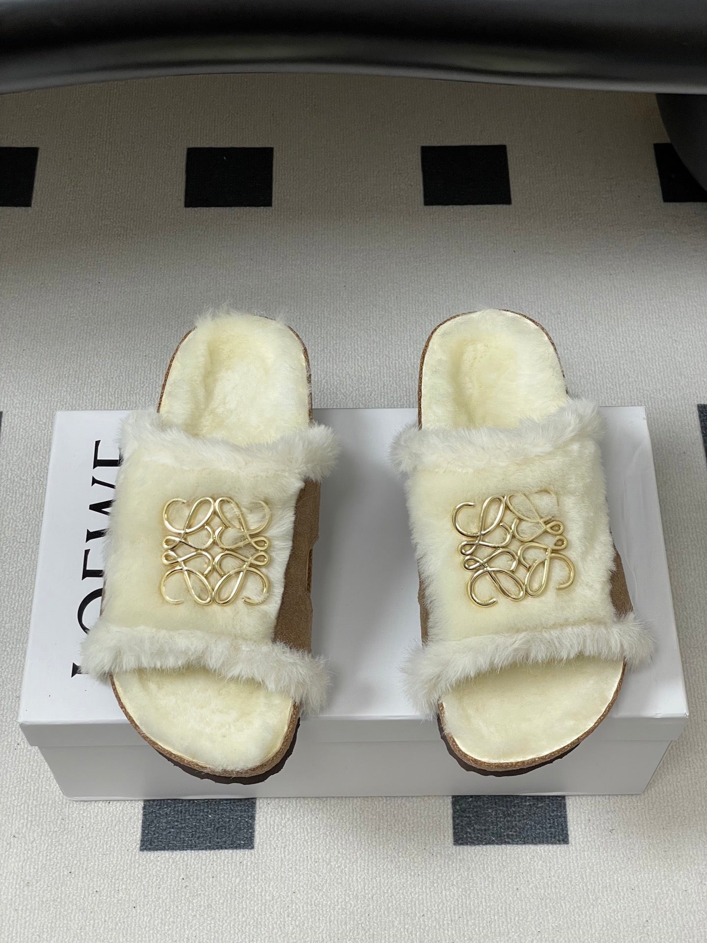 Loewe x Birkenstock slippers white brown further