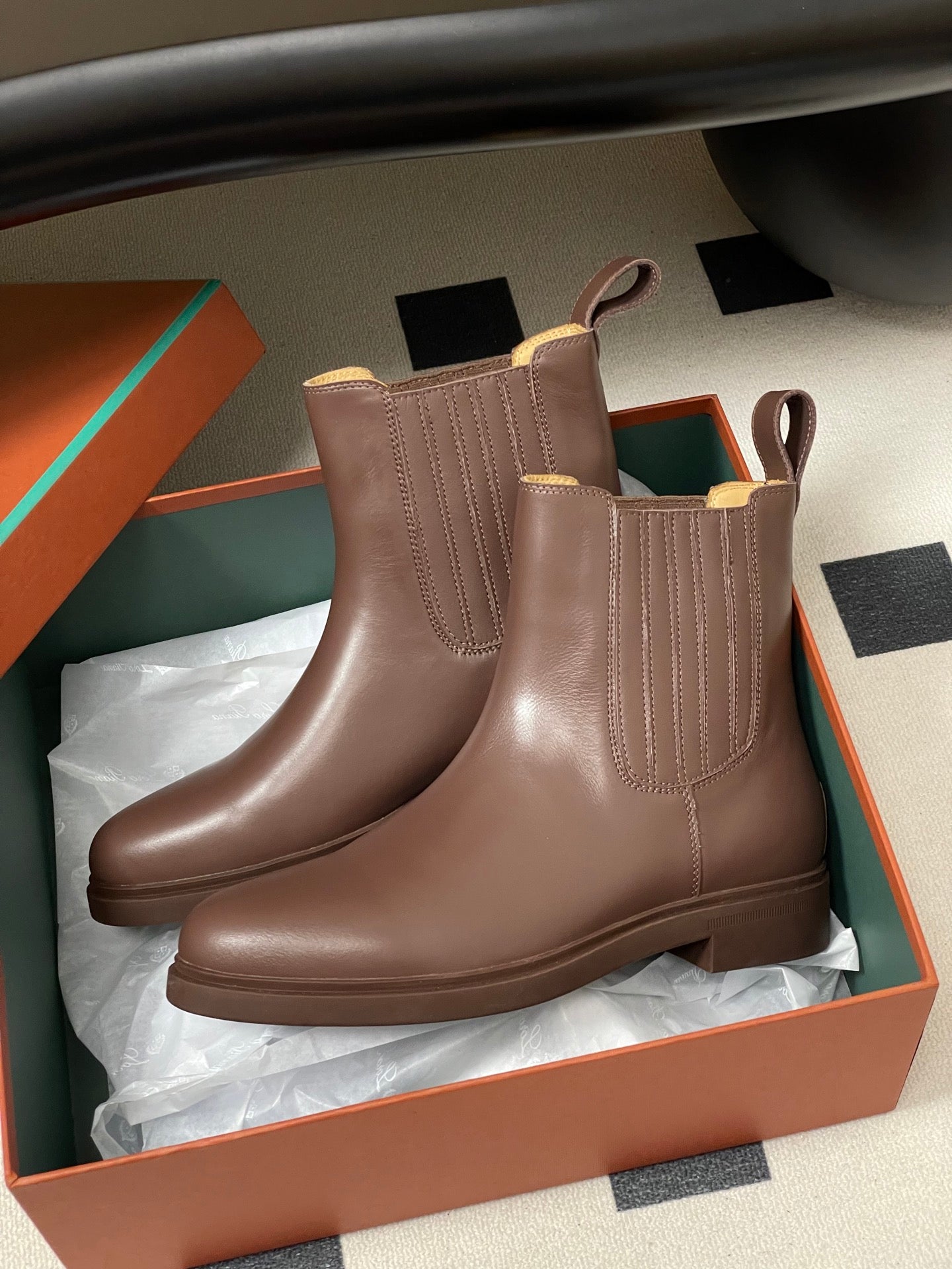 LP 25 Short Boot Chocolate Cowhide 534655