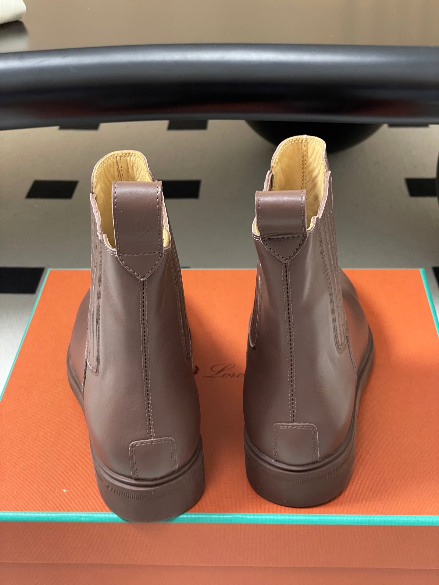 LP 25 Short Boot Chocolate Cowhide 534655