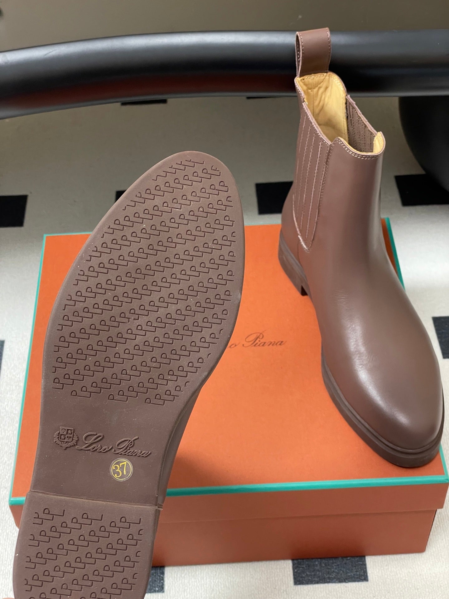 LP 25 Short Boot Chocolate Cowhide 534655