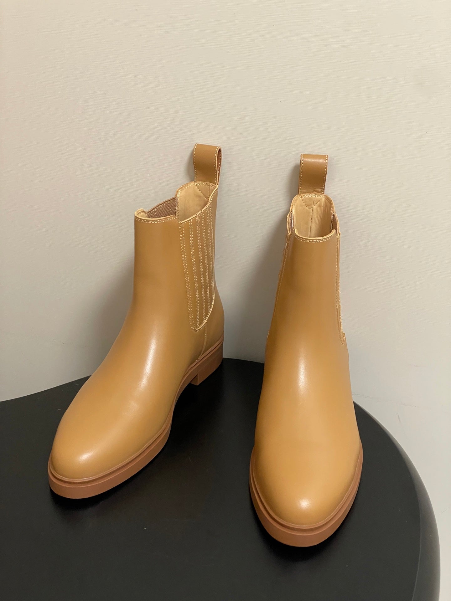 LP 25 Short Boot Tan Cowhide 534656