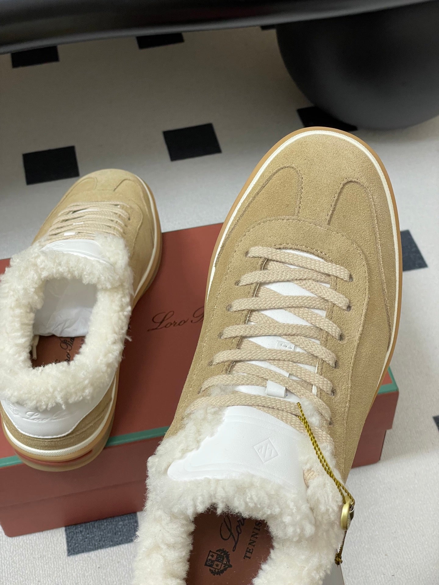 LP 25 Fur Sneaker Beige Suede Cowhide 534663