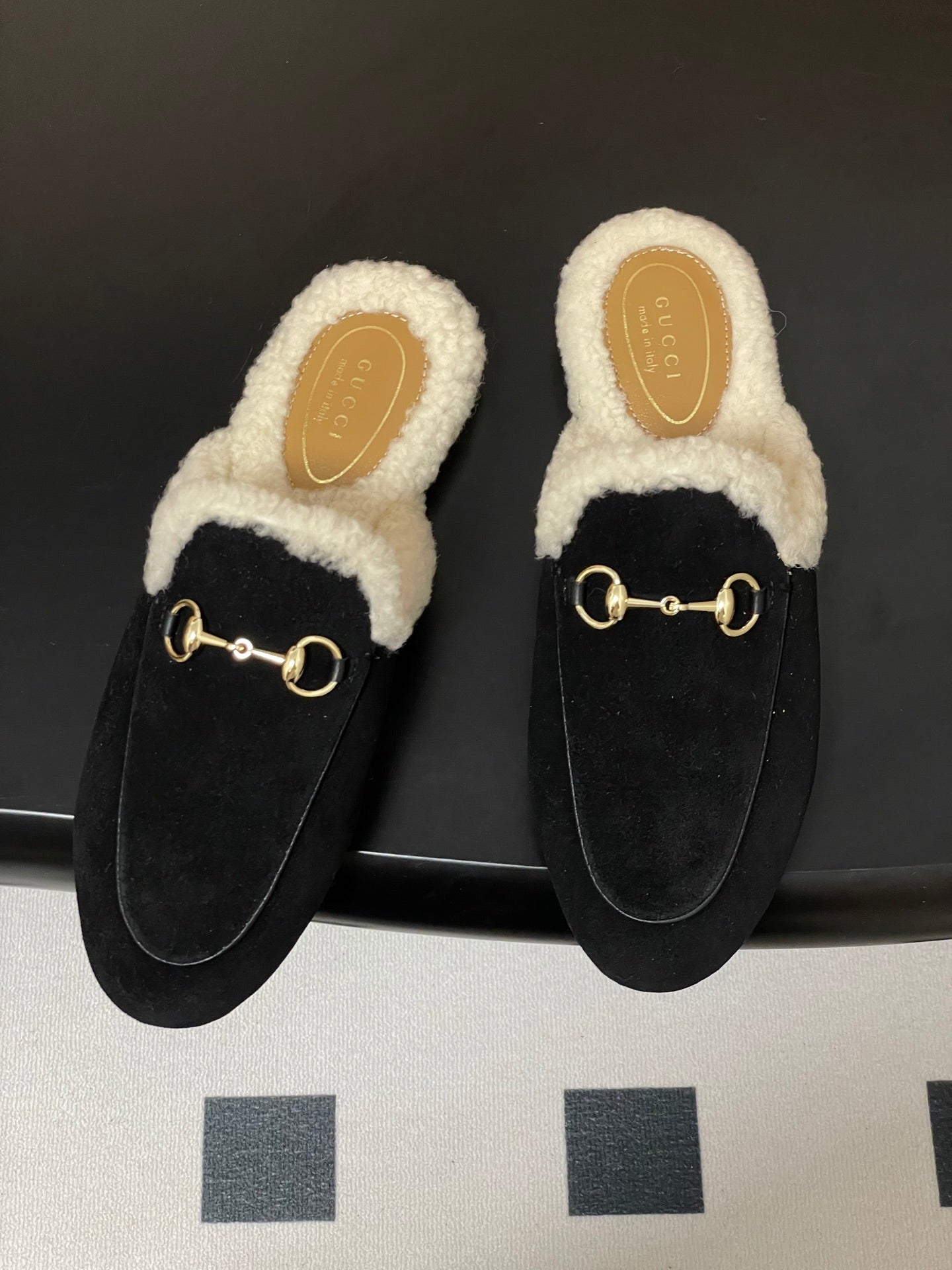 GG horsebit flat mules black suede and wool 534710