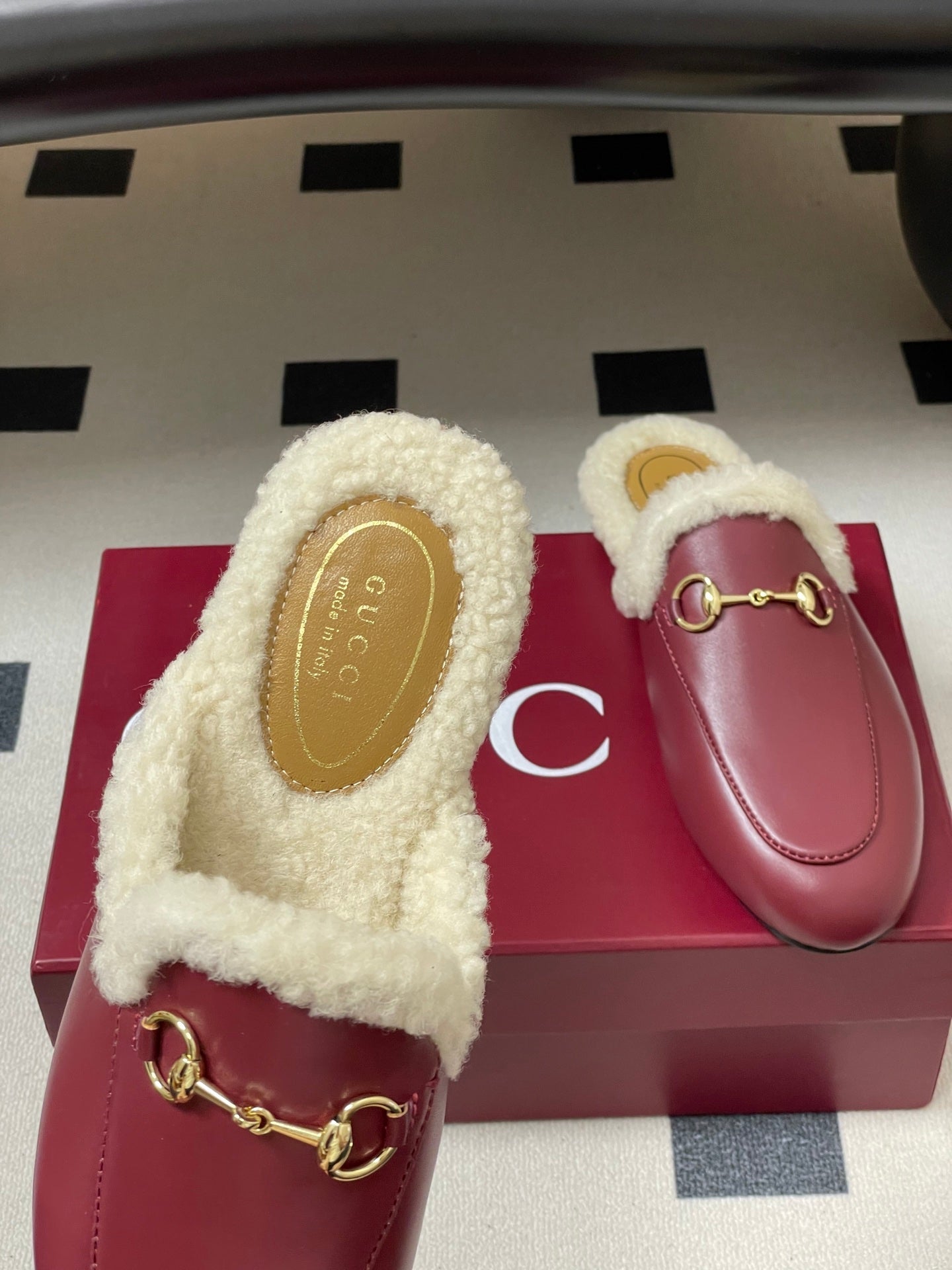 GG horsebit flat mules red cowhide 534711