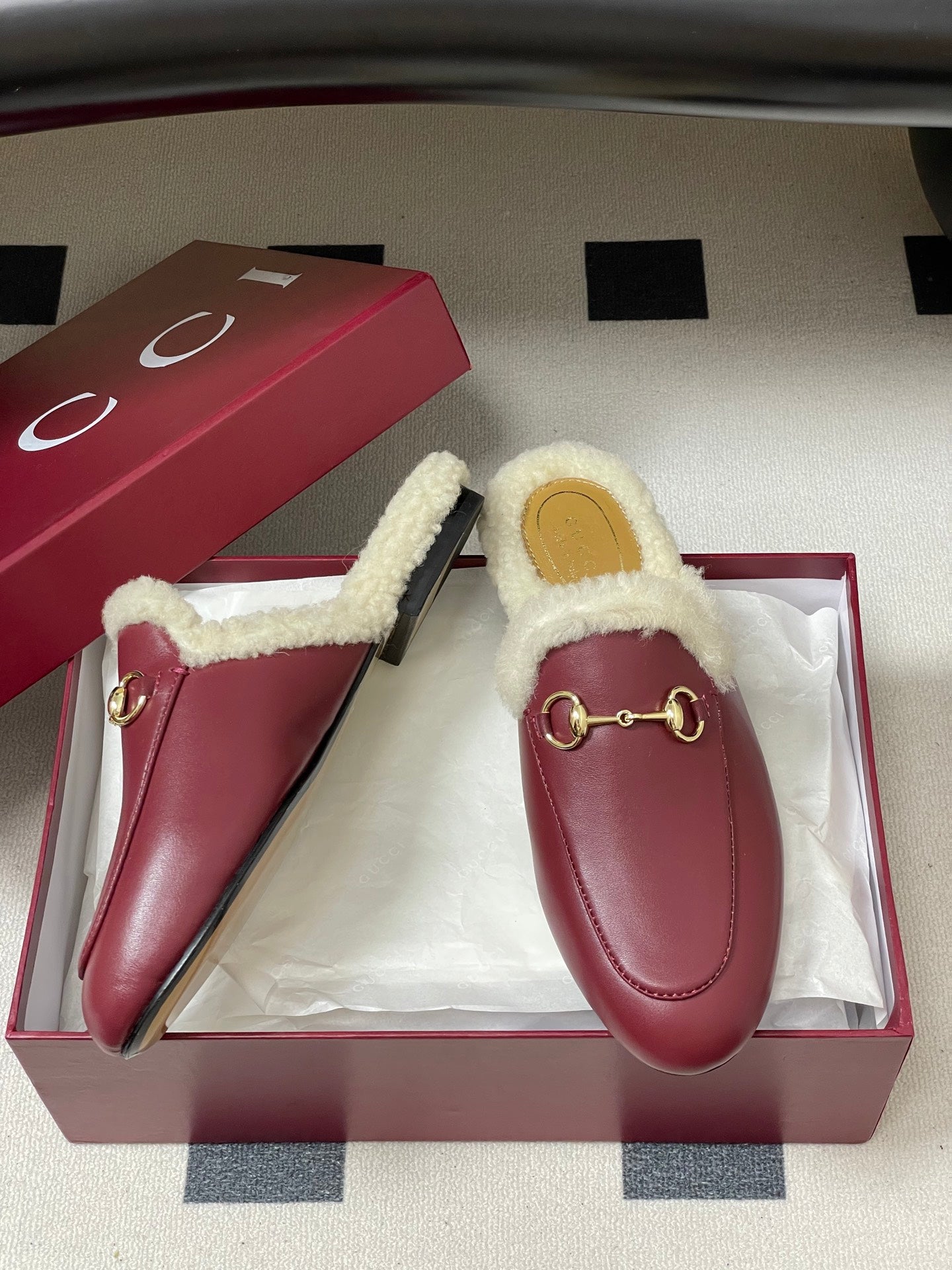 GG horsebit flat mules red cowhide 534711