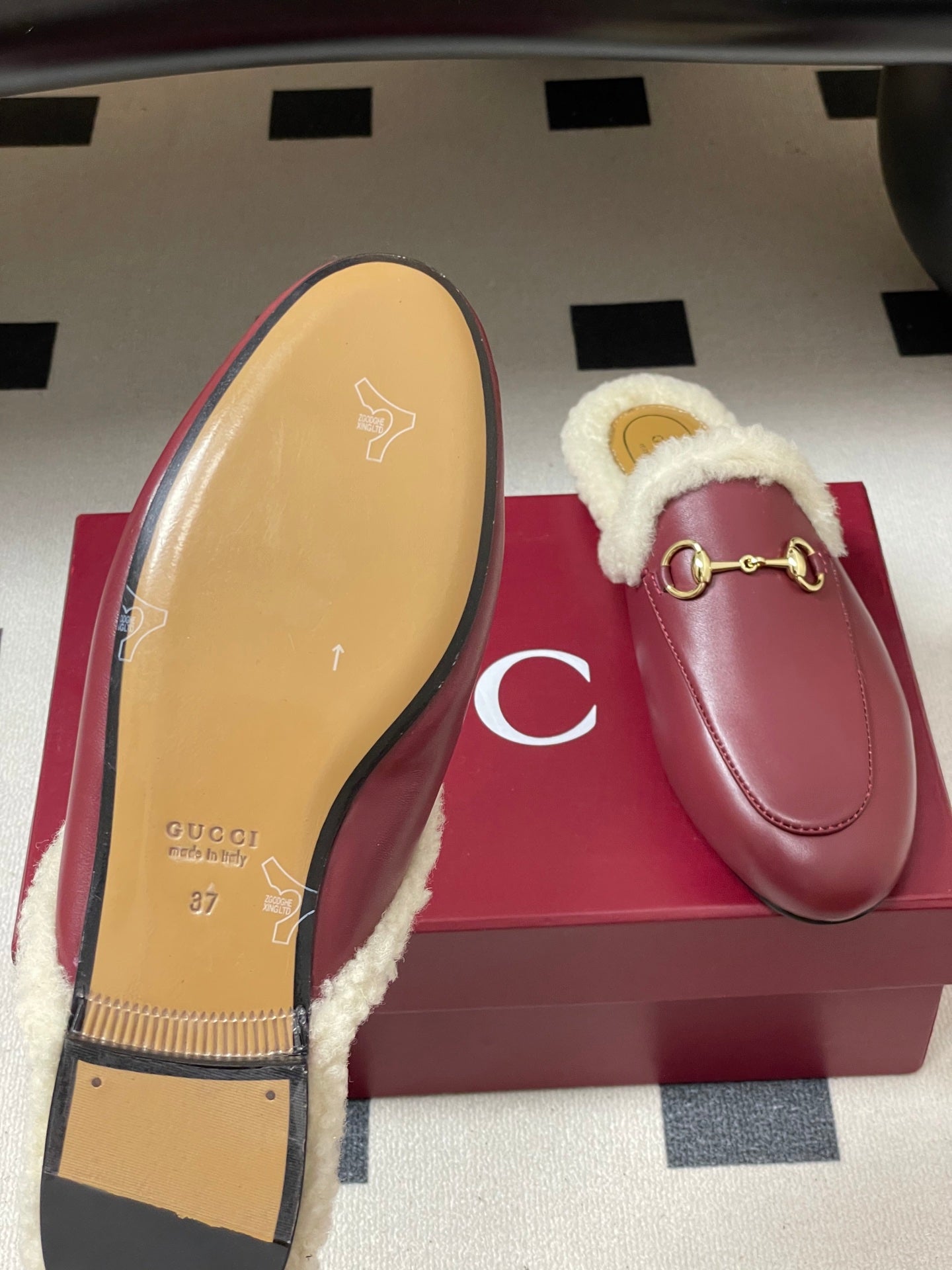 GG horsebit flat mules red cowhide 534711